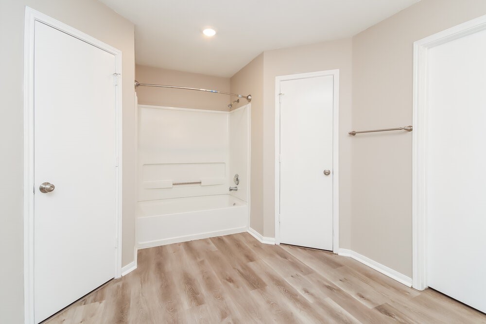10815 Malden Drive Property Photo 11