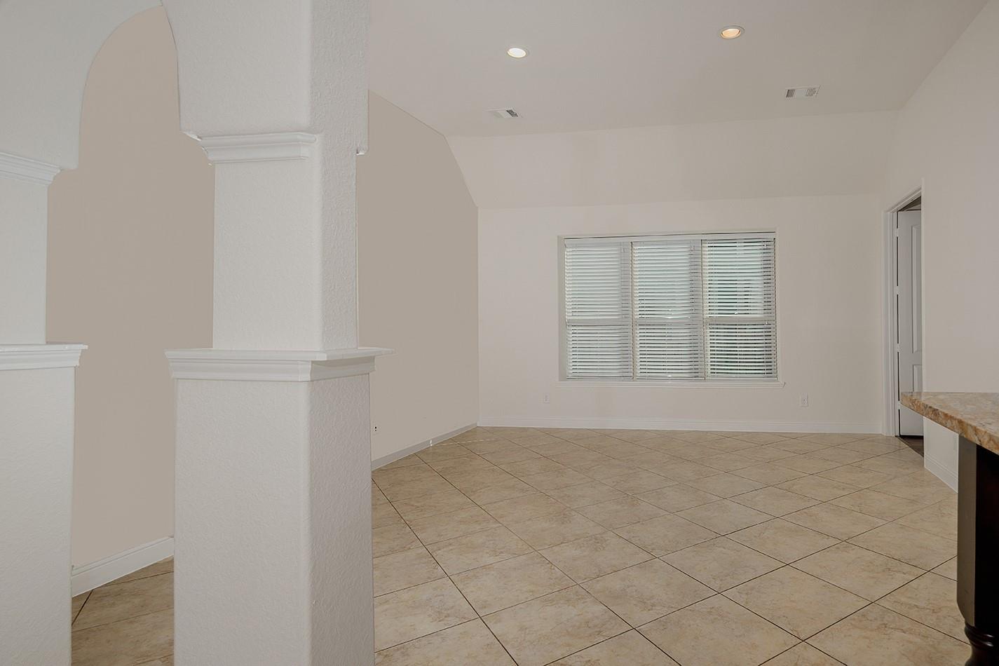 46 Caprice Bend Place Property Photo 17