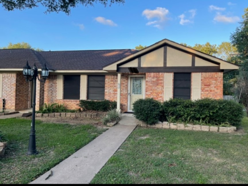 2100 Austin Street 6 Property Photo 1