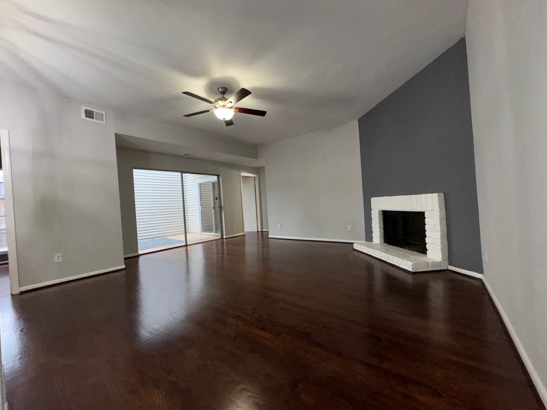 9809 Richmond Avenue J1 Property Photo 9