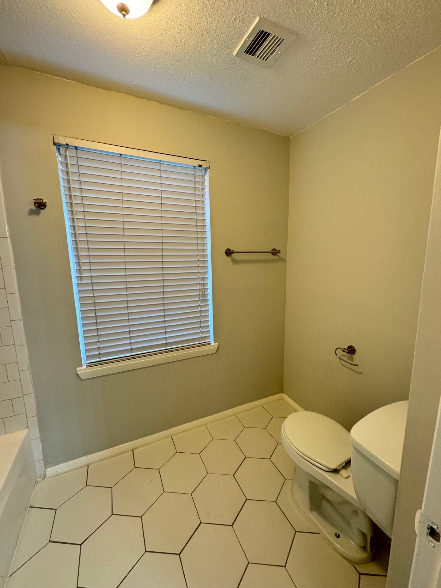 9809 Richmond Avenue J1 Property Photo 16