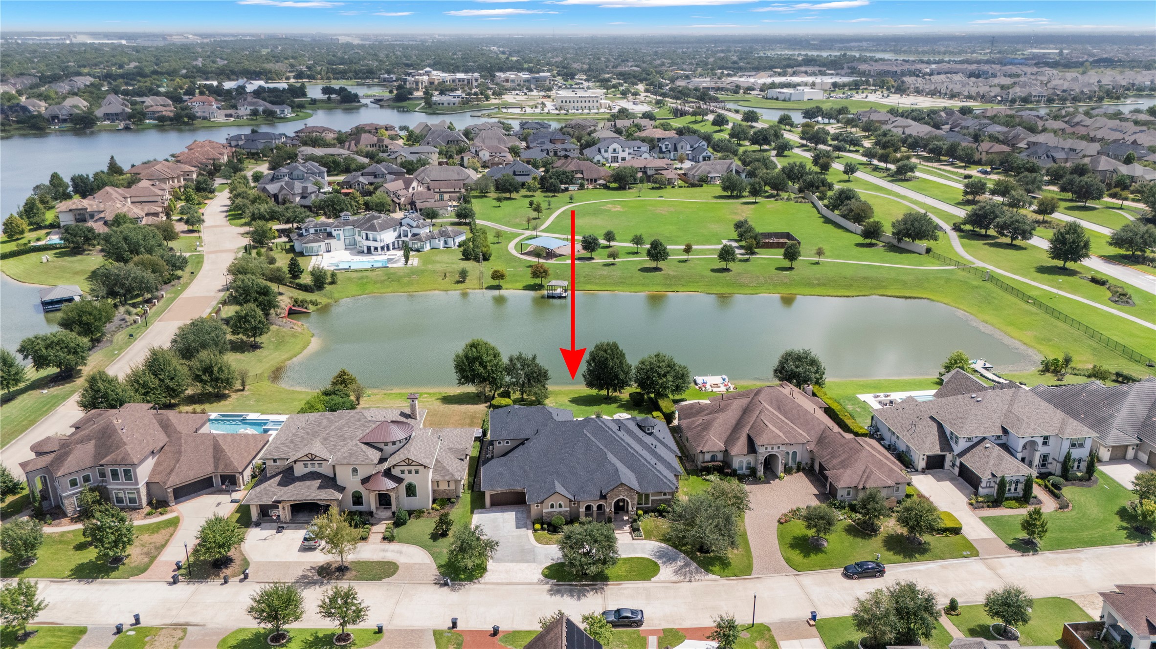 10114 E Frio River Circle N Property Photo 3