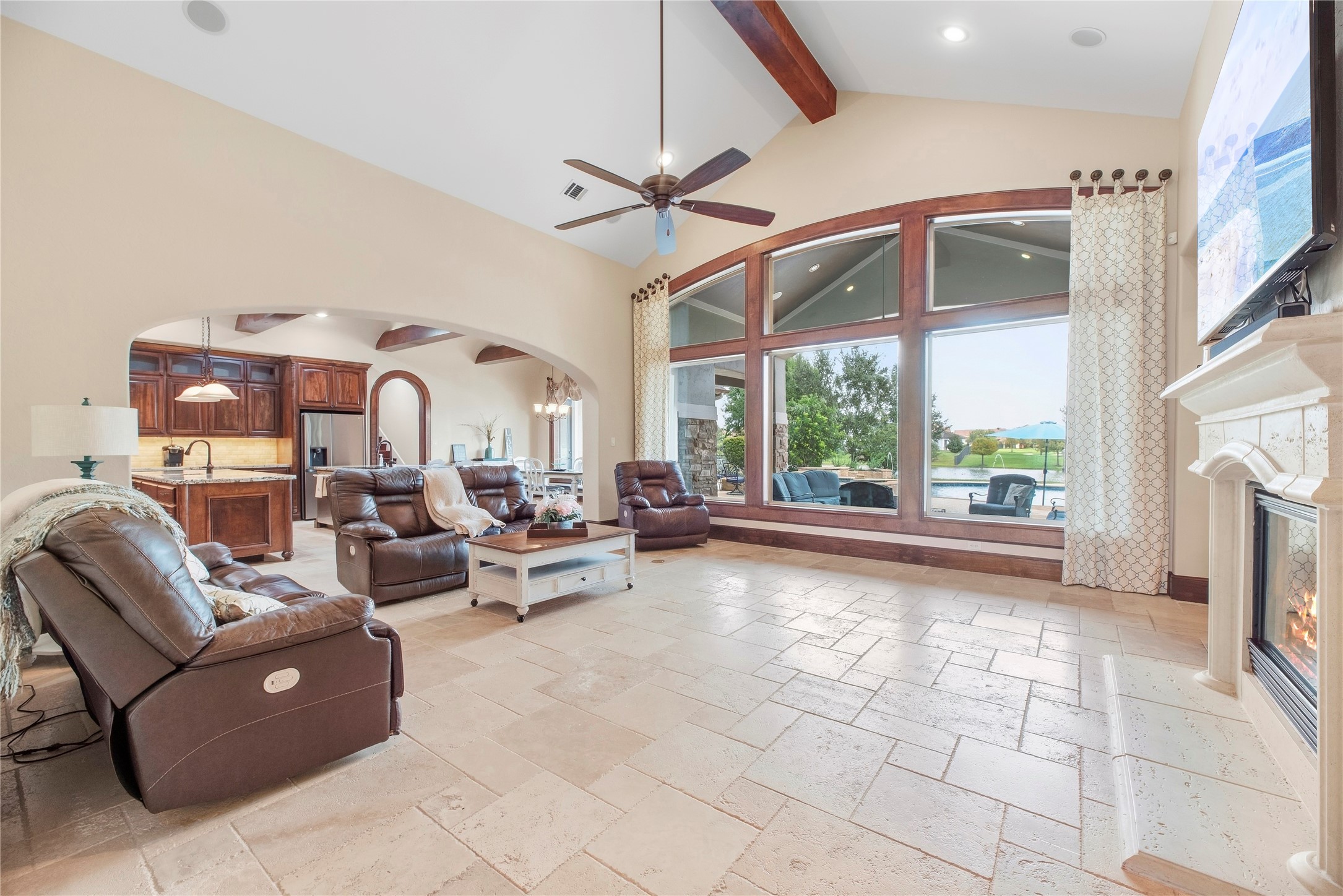 10114 E Frio River Circle N Property Photo 11