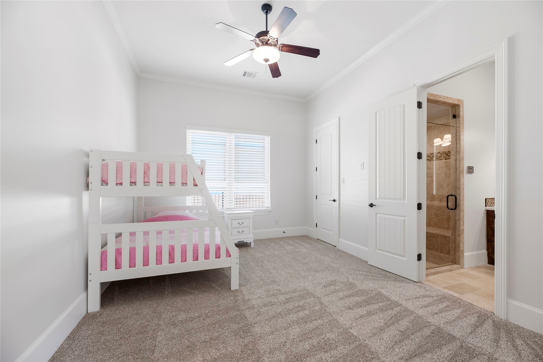 10114 E Frio River Circle N Property Photo 33