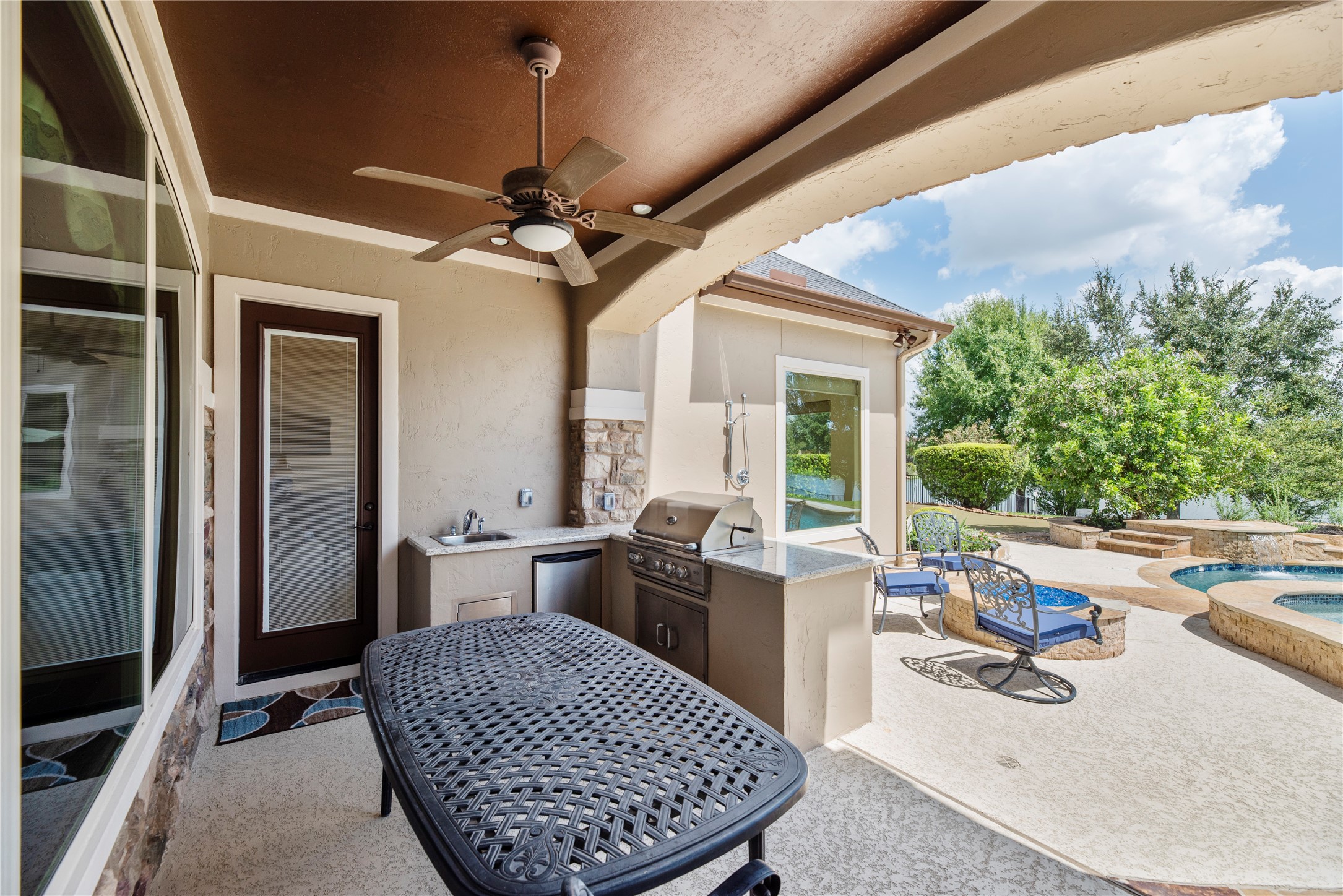 10114 E Frio River Circle N Property Photo 40