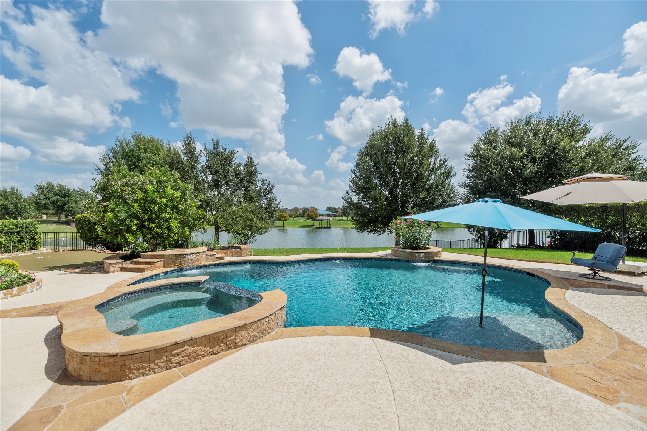 10114 E Frio River Circle N Property Photo 42