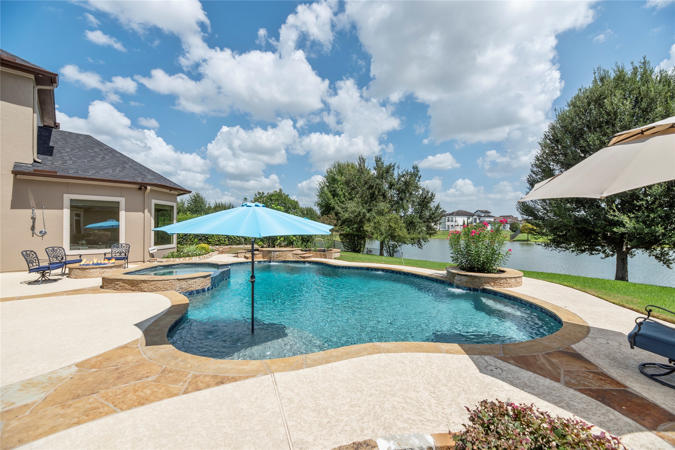 10114 E Frio River Circle N Property Photo 43