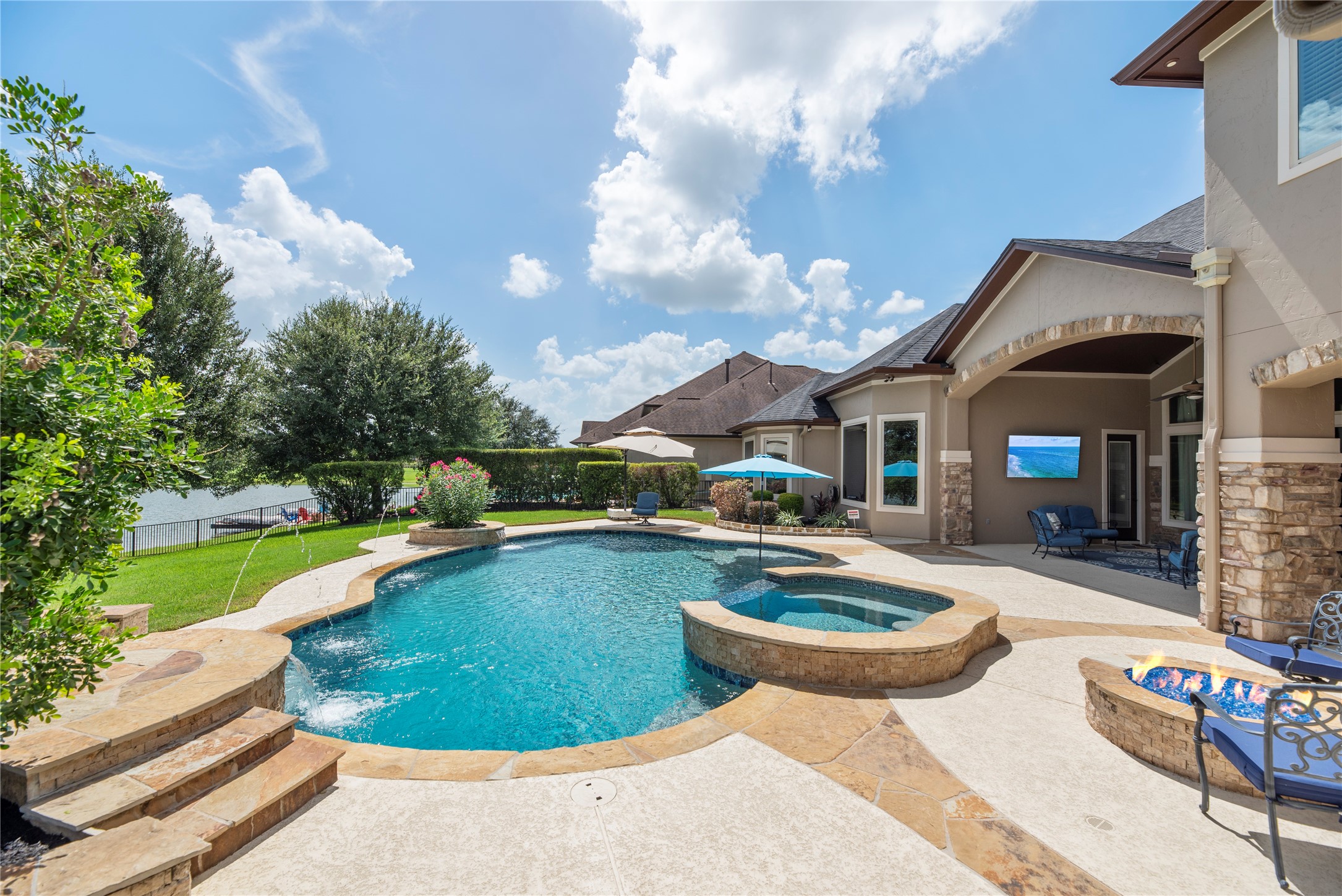 10114 E Frio River Circle N Property Photo 44