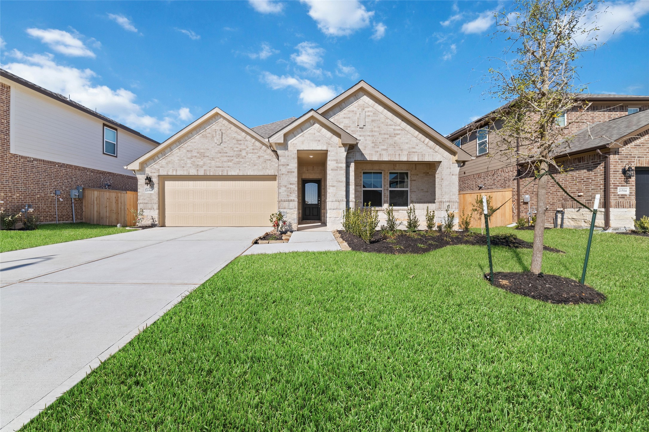 21518 Carbone Lane Property Photo 1