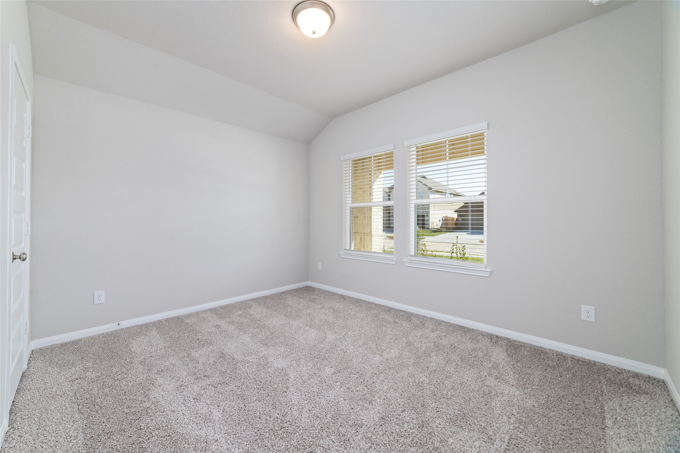 21518 Carbone Lane Property Photo 5