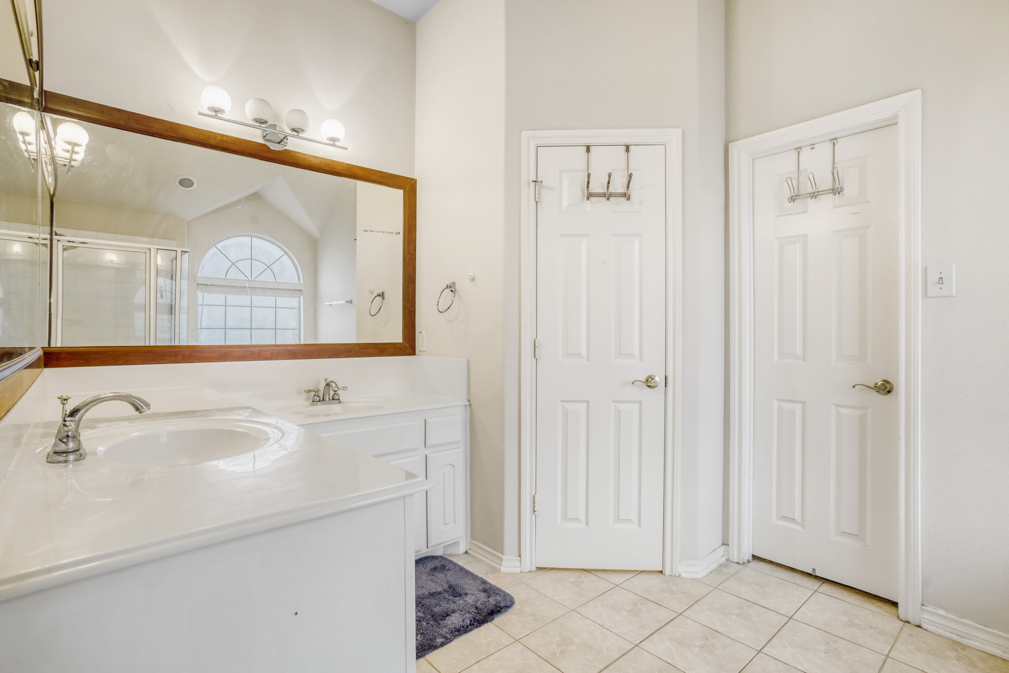 16606 Greenbriar Point Lane Property Photo 18