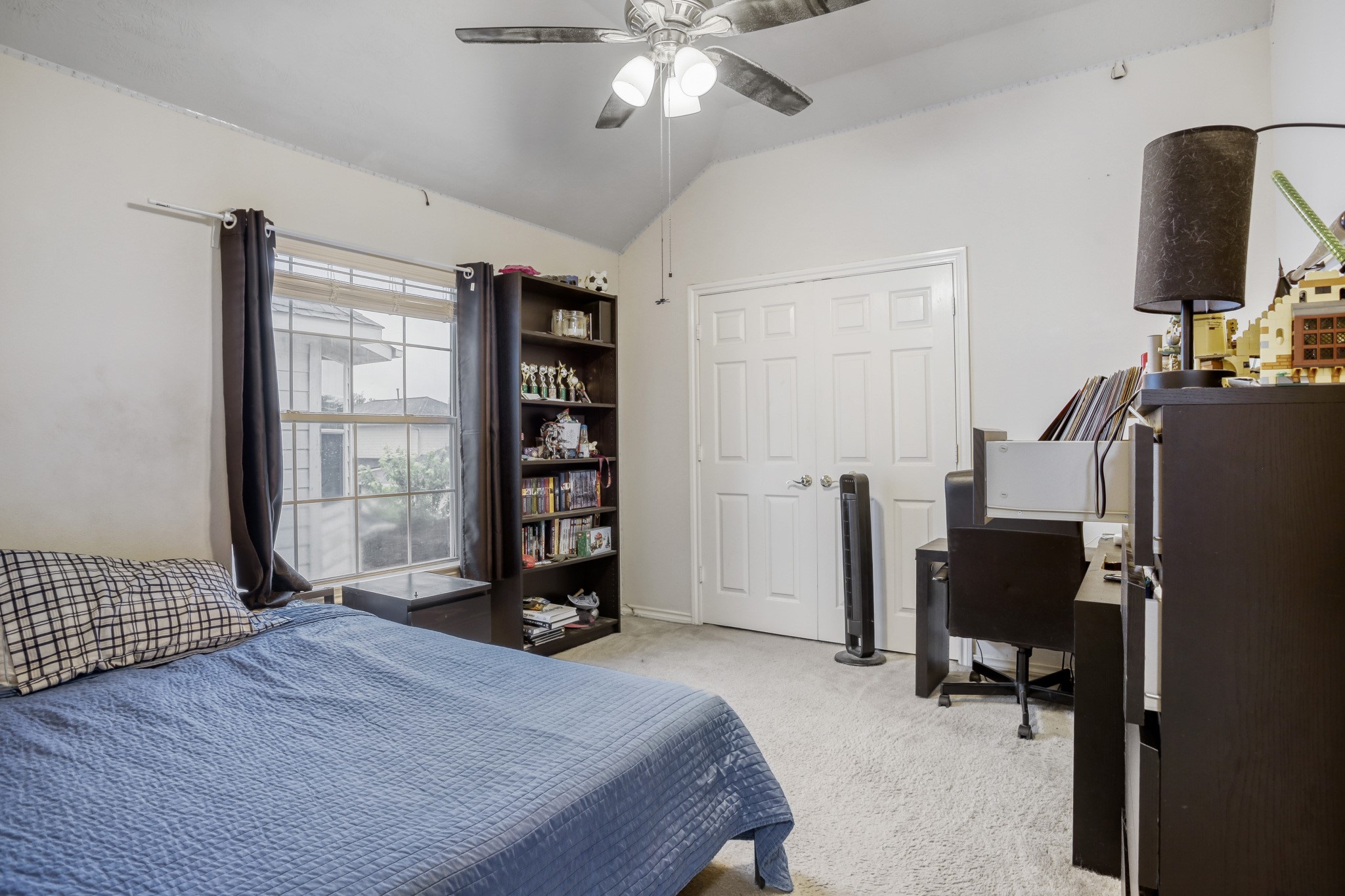 16606 Greenbriar Point Lane Property Photo 23