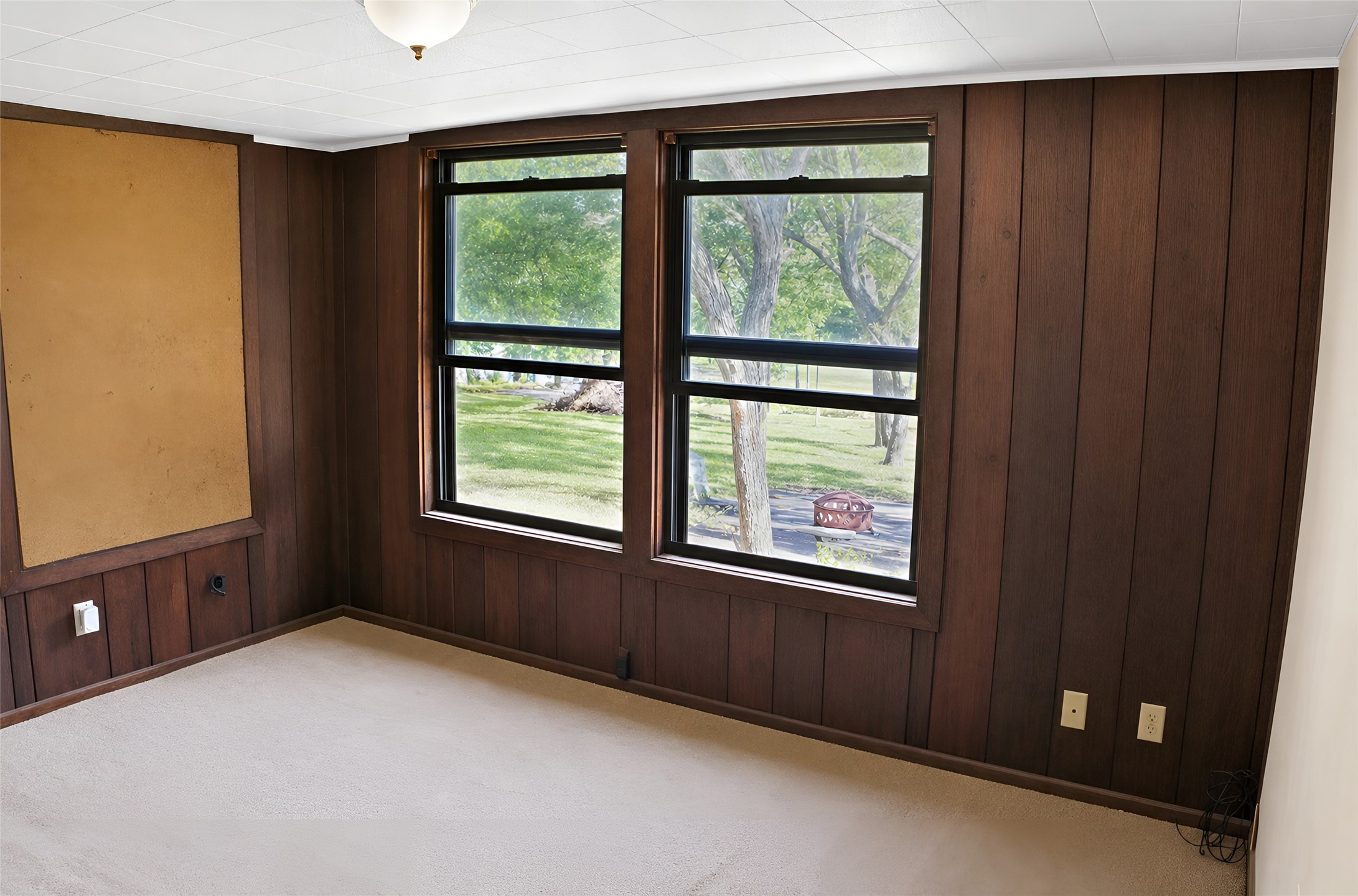 310 Clear Creek Drive Property Photo 19