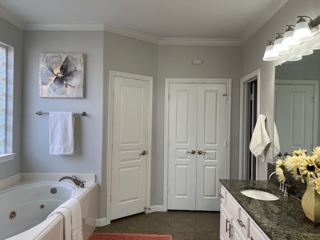 4619 Huntwood Hills Lane Property Photo 16