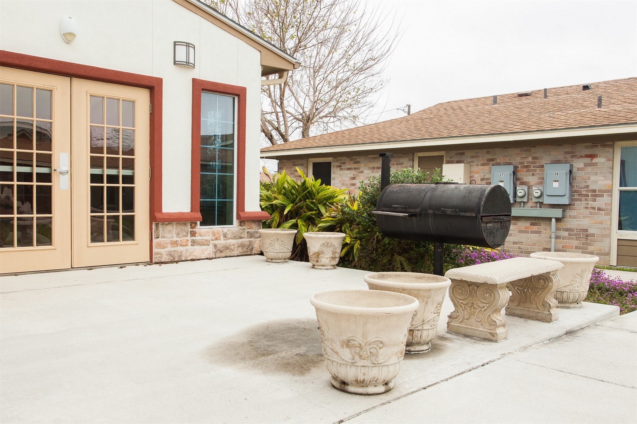 1801 Bosquez Street Property Photo