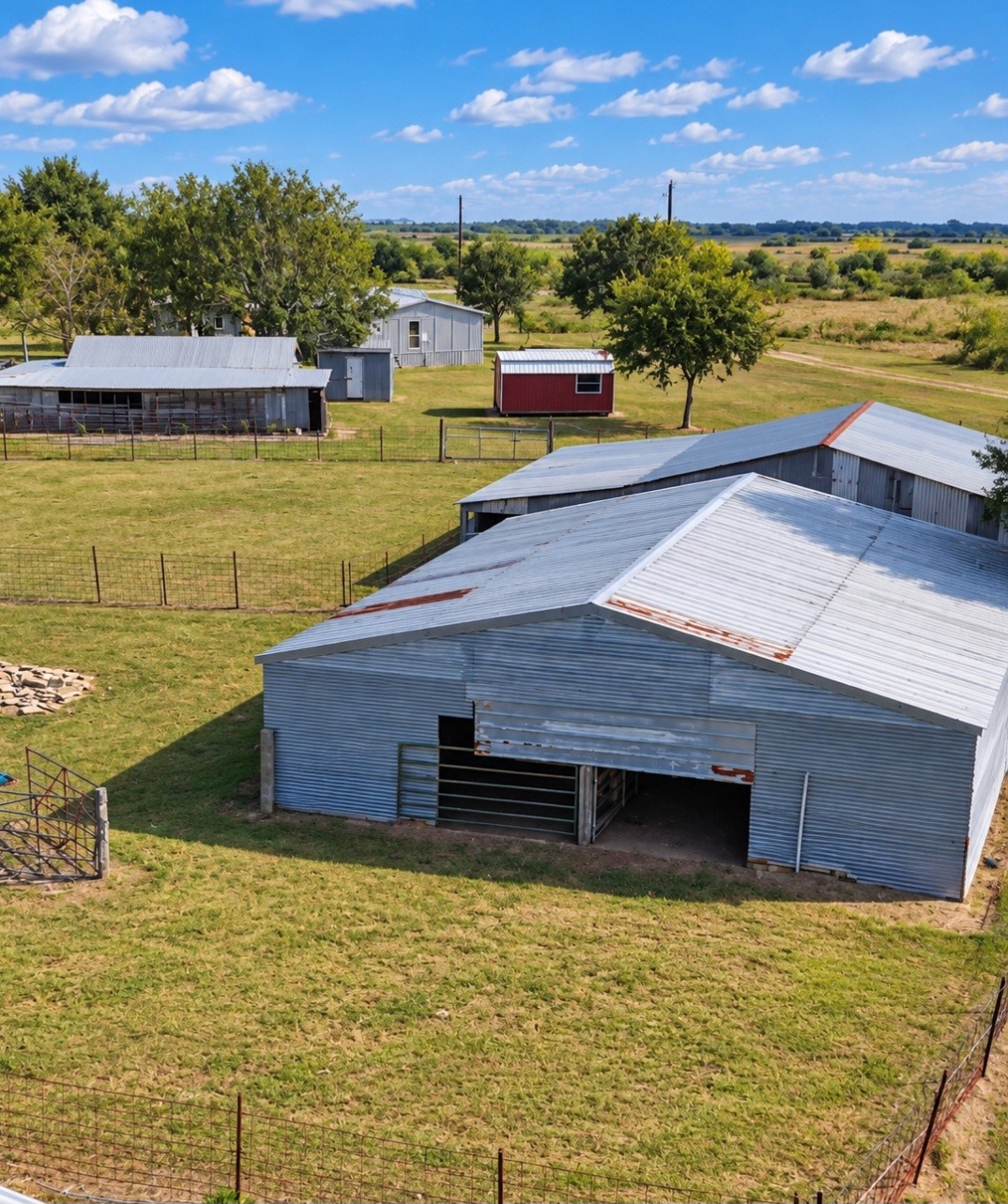 26527 Highway 90a Property Photo 12
