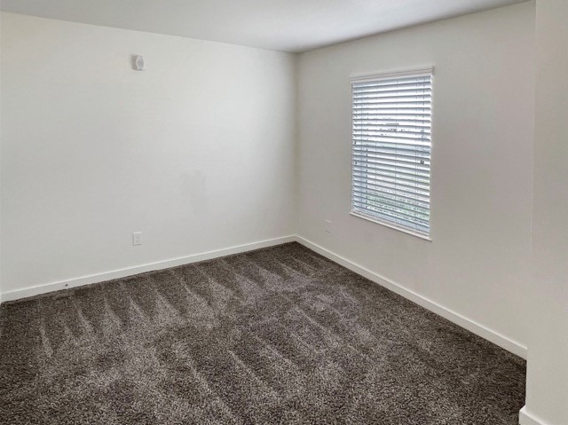 21155 Gosling Road 33a-d Property Photo 18