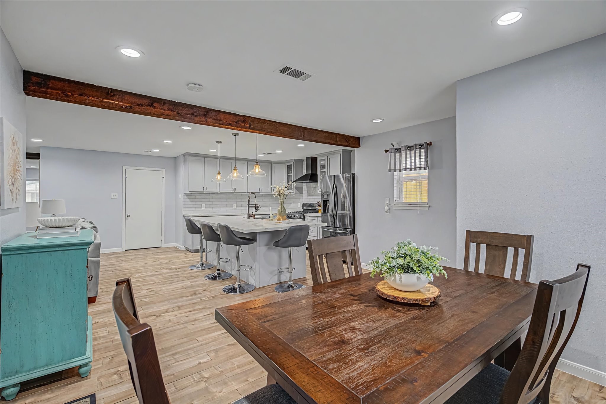 1818 Locksford Street Property Photo 19