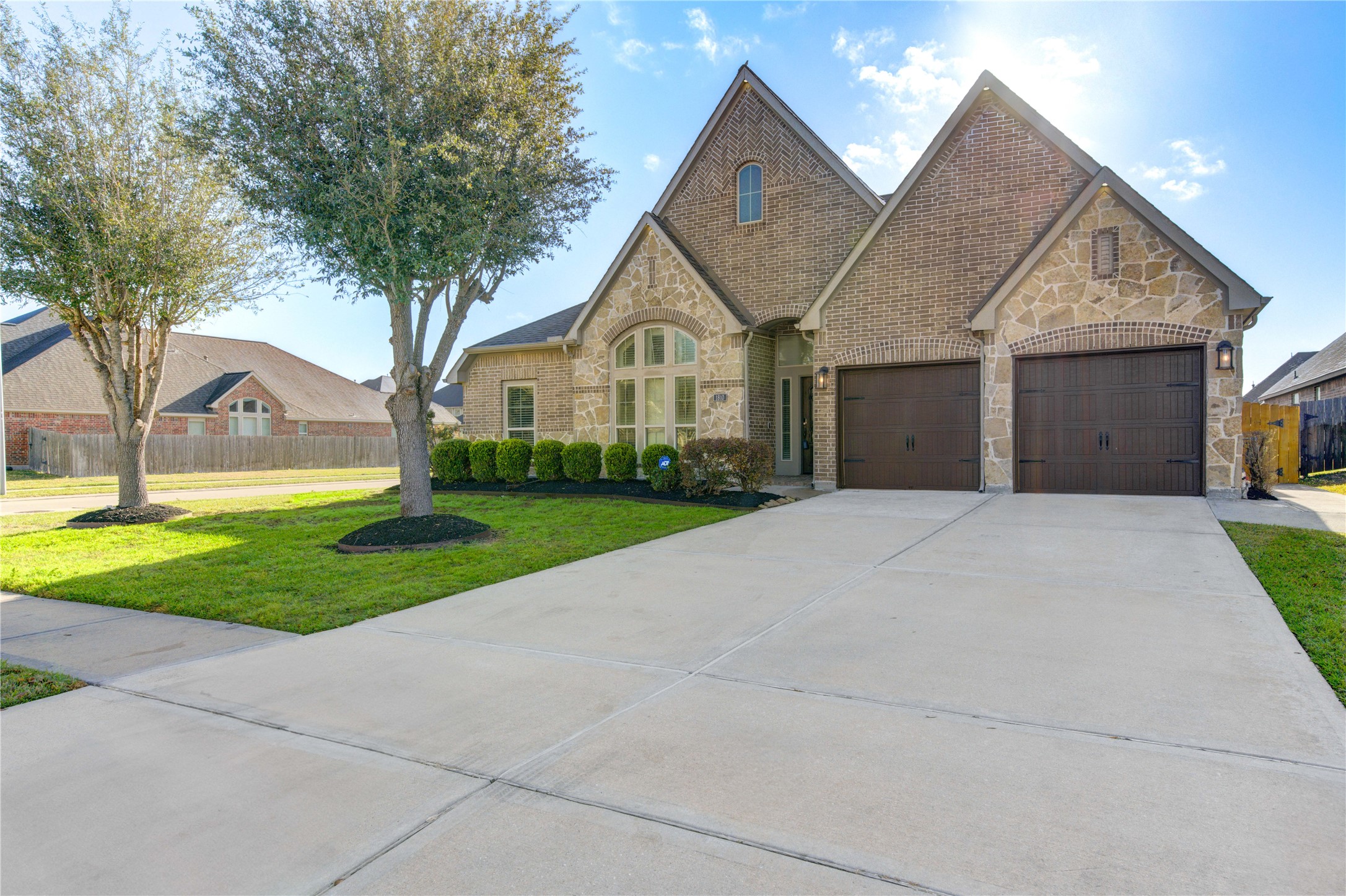 1810 Callaway Cove Court Property Photo 2