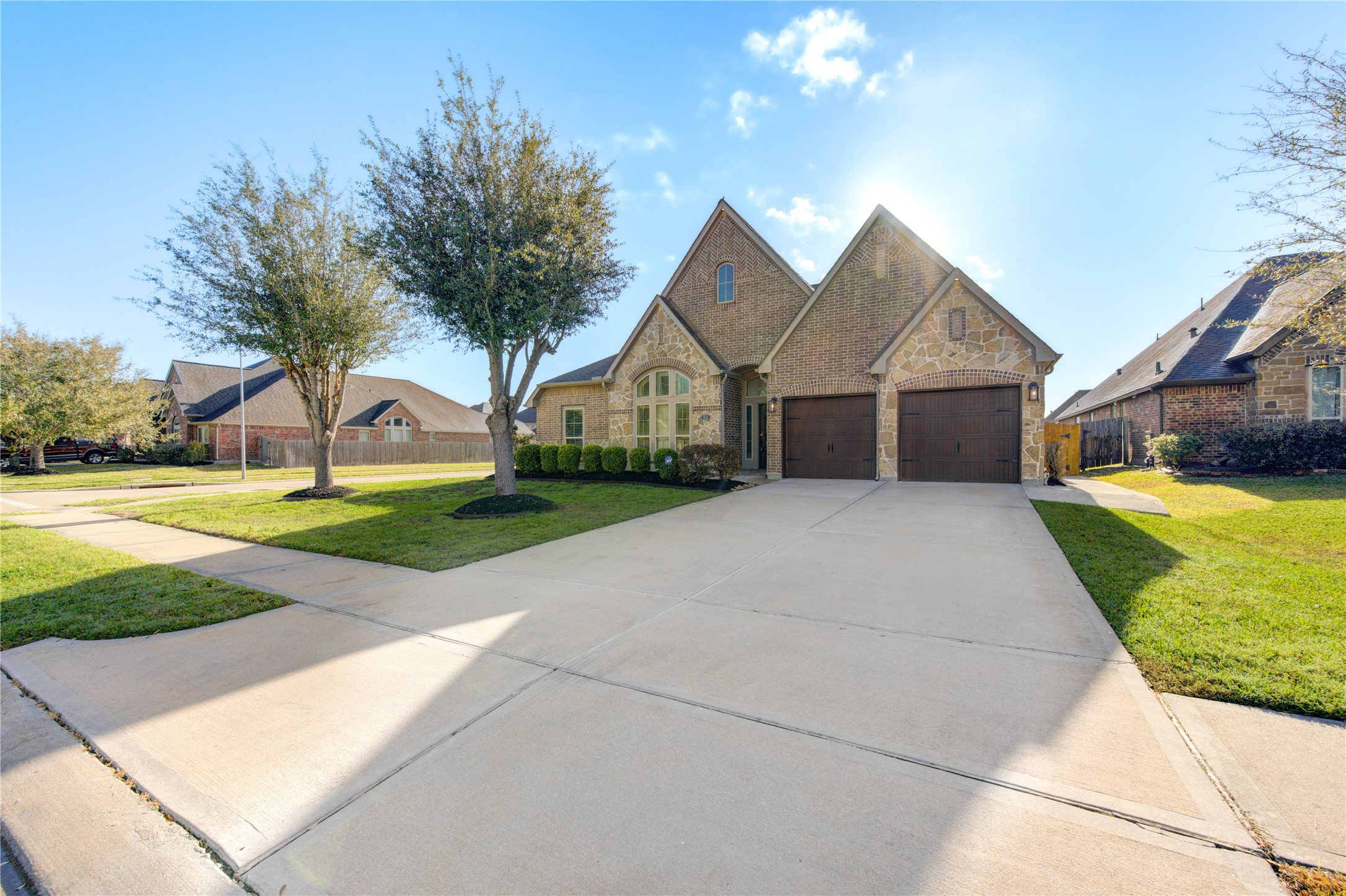 1810 Callaway Cove Court Property Photo 3