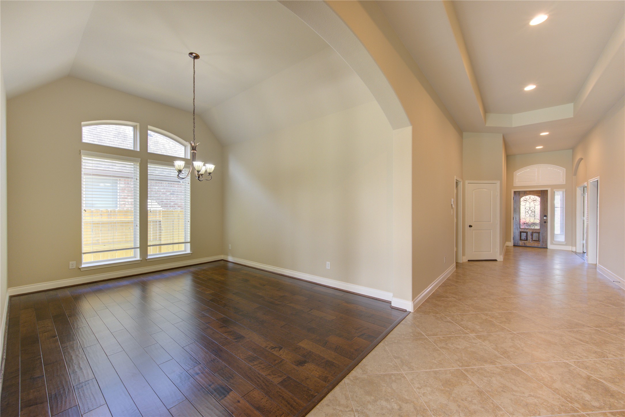 1810 Callaway Cove Court Property Photo 9