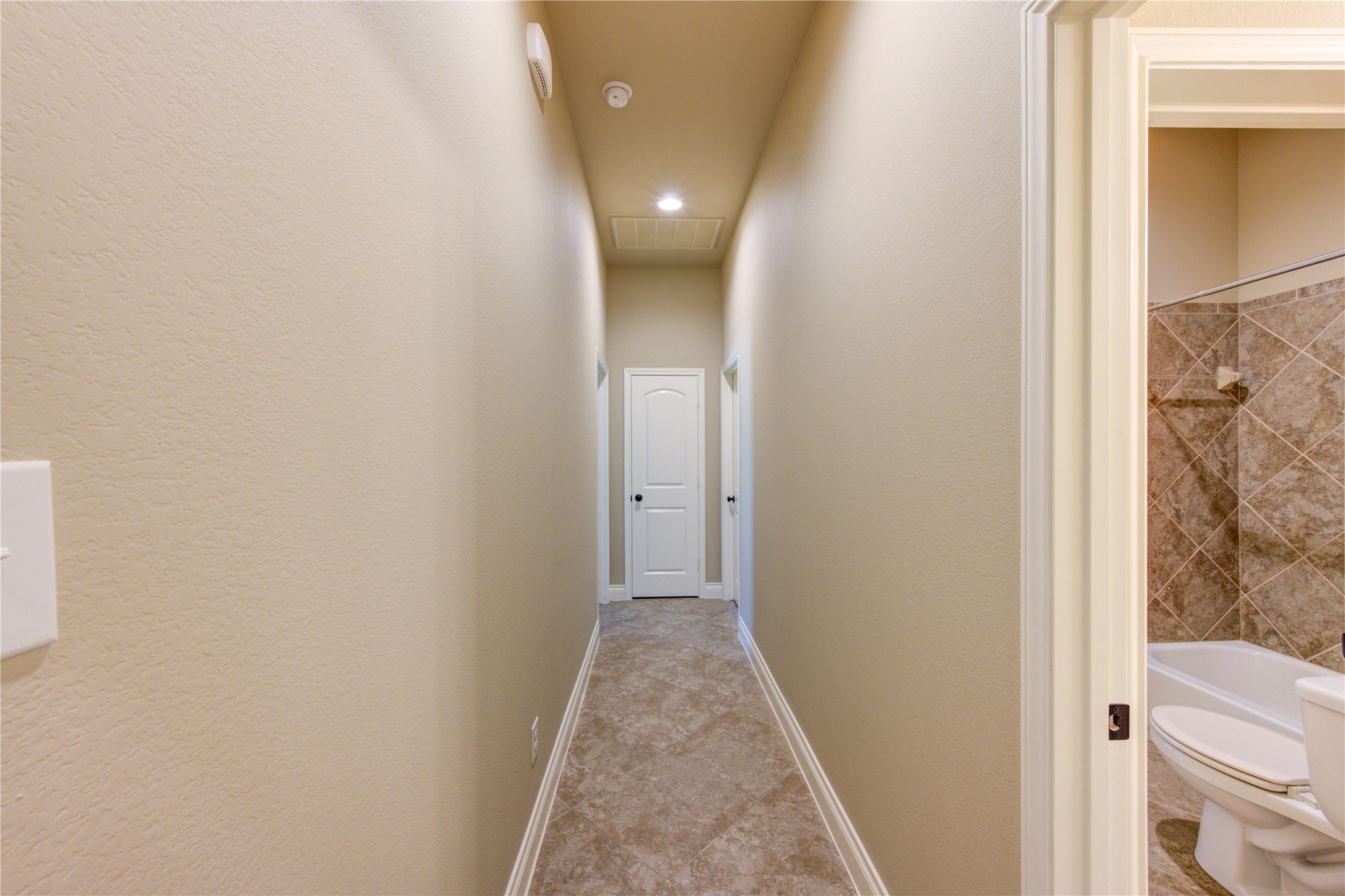 1810 Callaway Cove Court Property Photo 23