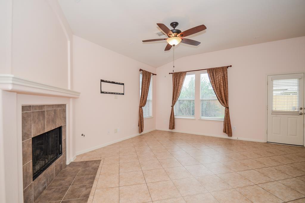 25214 Sierra Woods Lane Property Photo 11