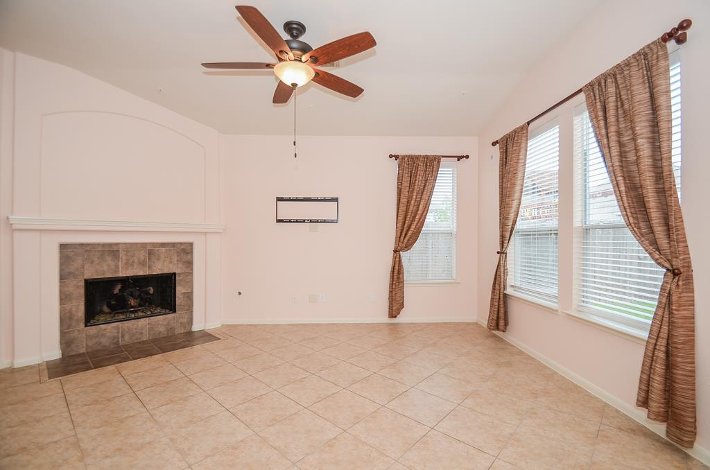 25214 Sierra Woods Lane Property Photo 12