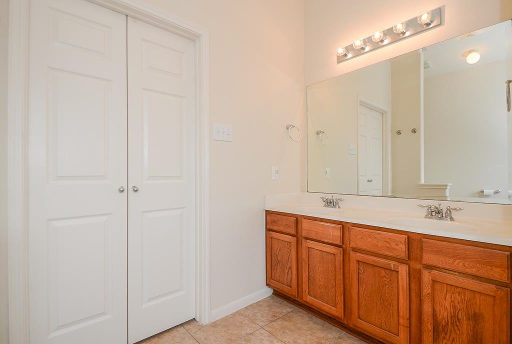 25214 Sierra Woods Lane Property Photo 24