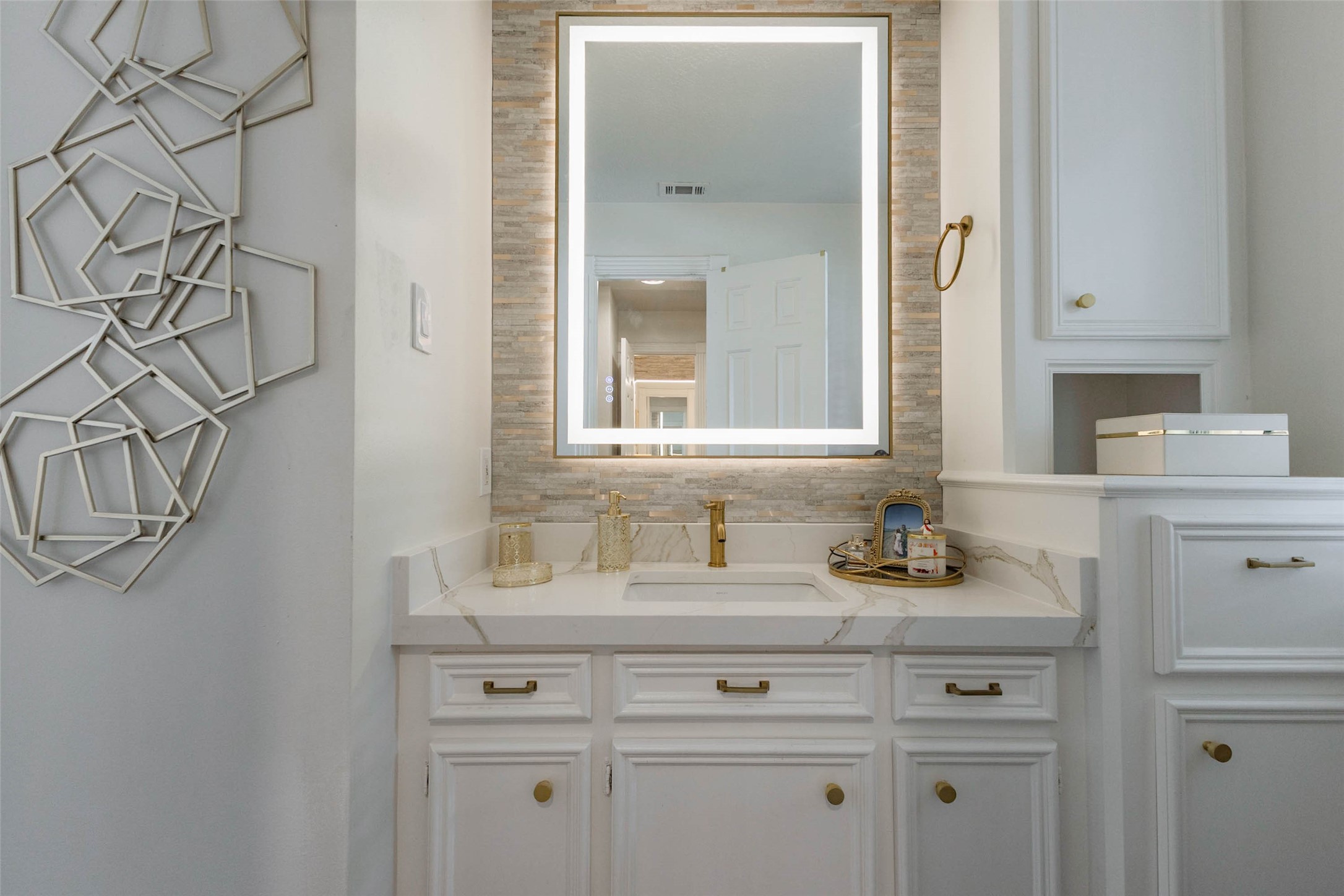 6906 Cherry Hills Road Property Photo 34