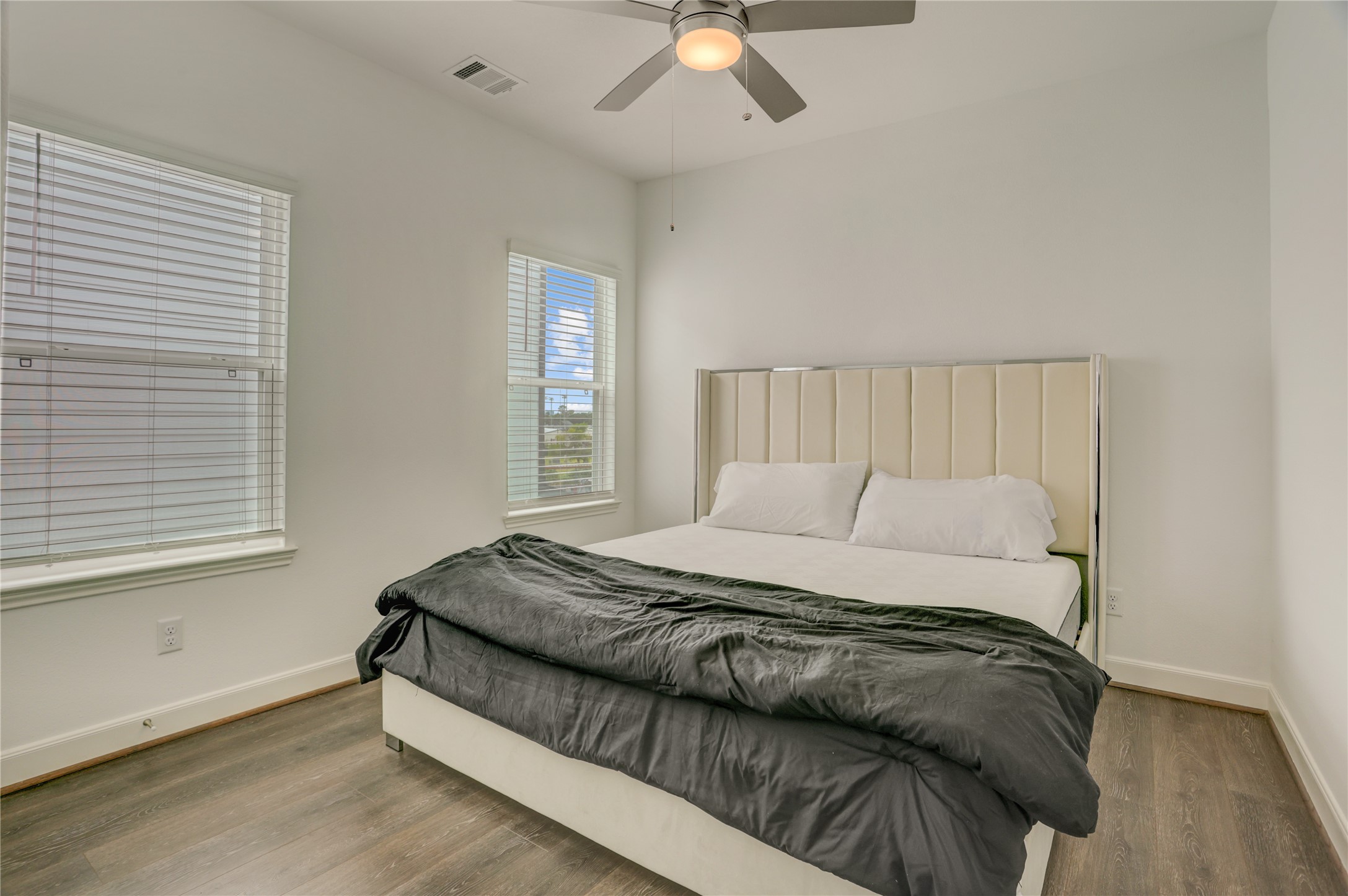 8926 Covenant Place Property Photo 23