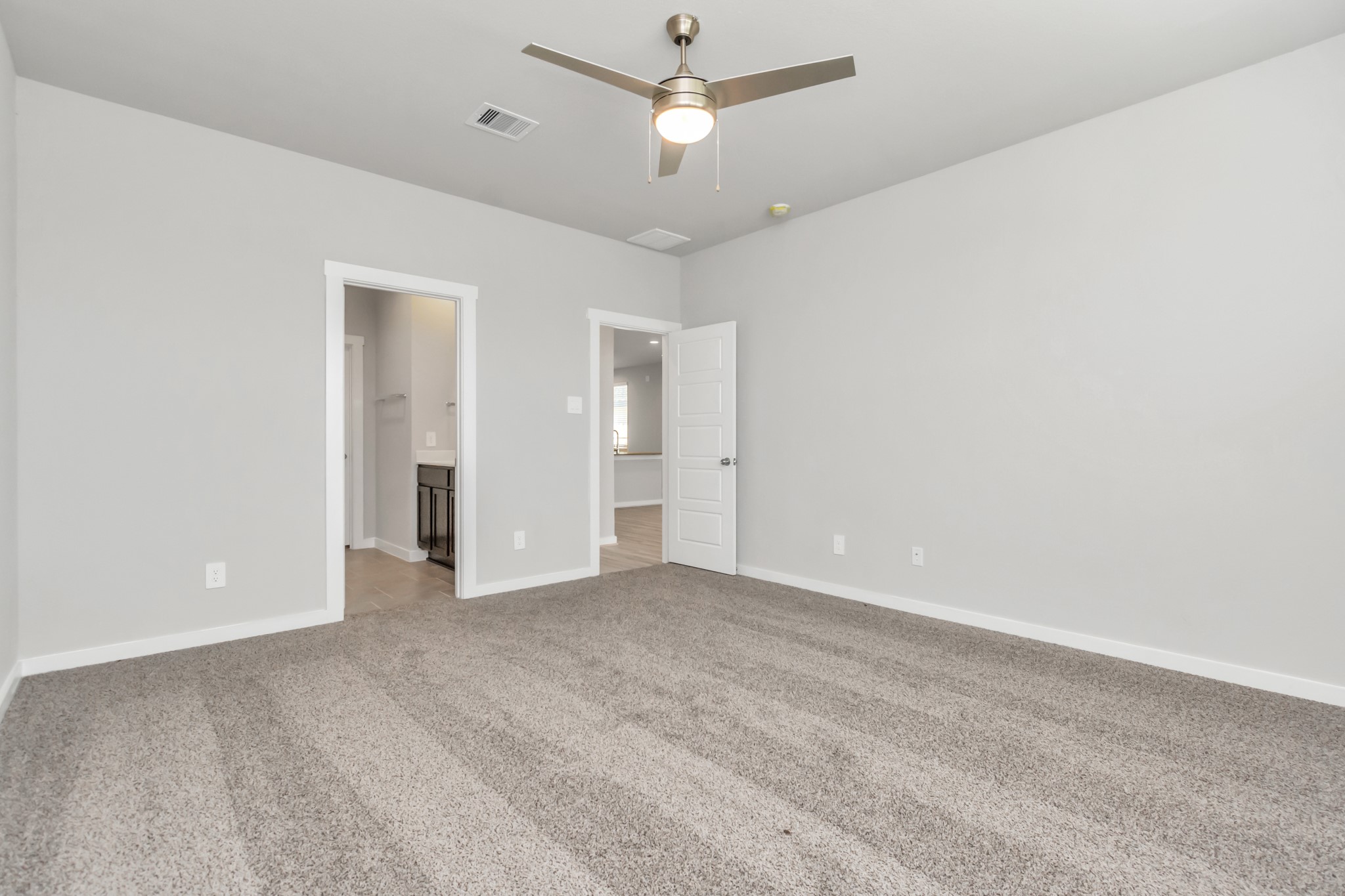 3020 Gunnersbury Drive Property Photo 13