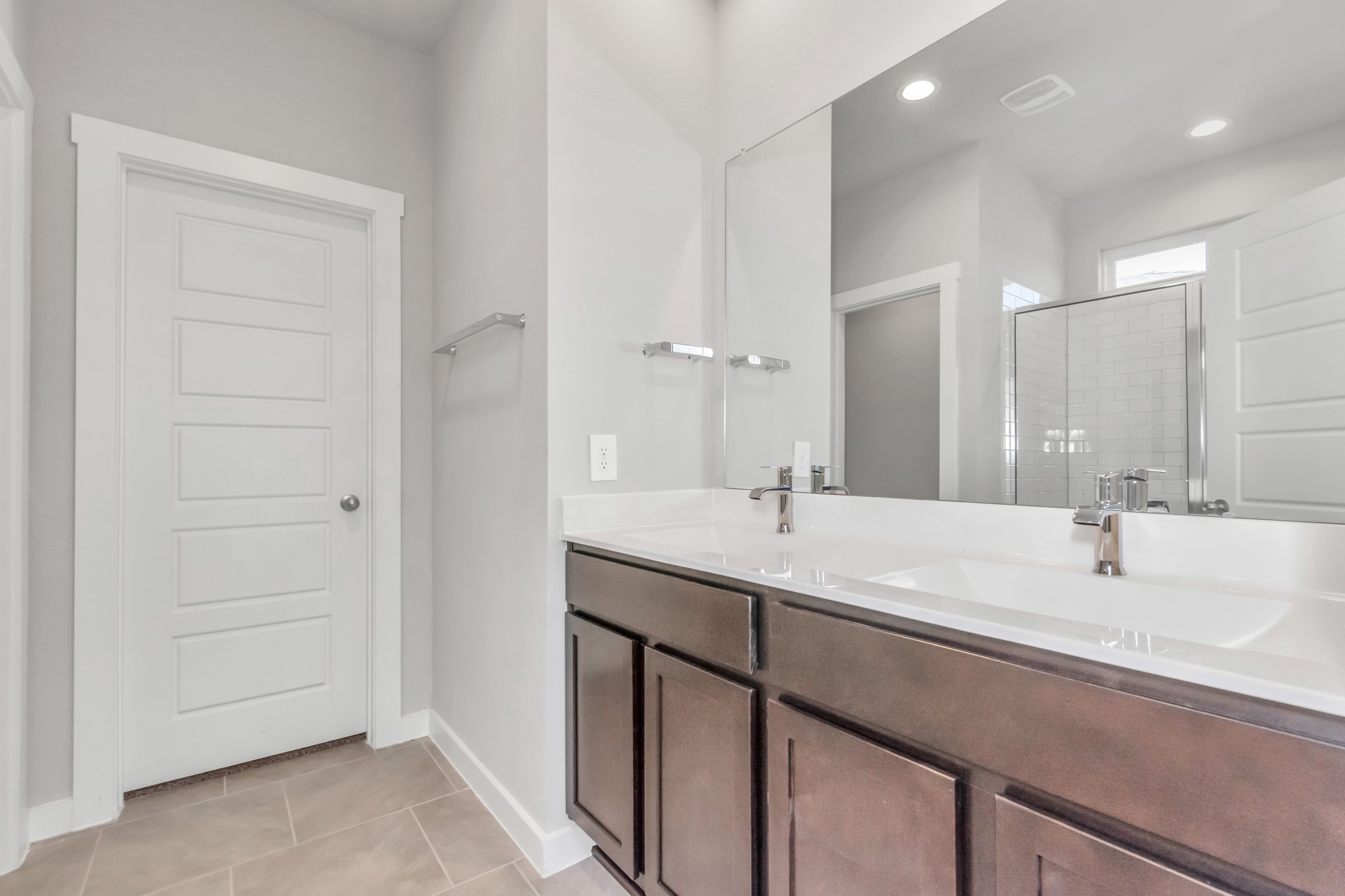 3020 Gunnersbury Drive Property Photo 14