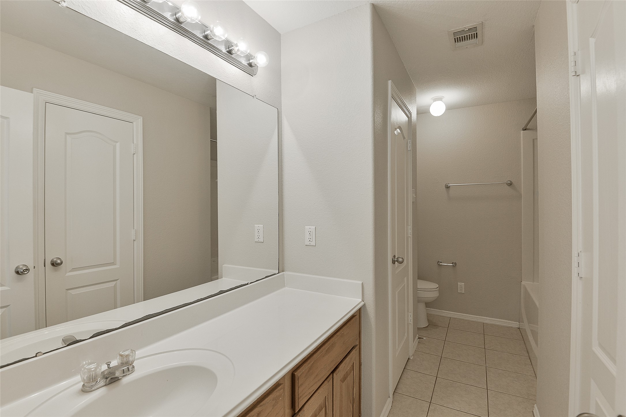 24415 Strong Pine Drive Property Photo 20
