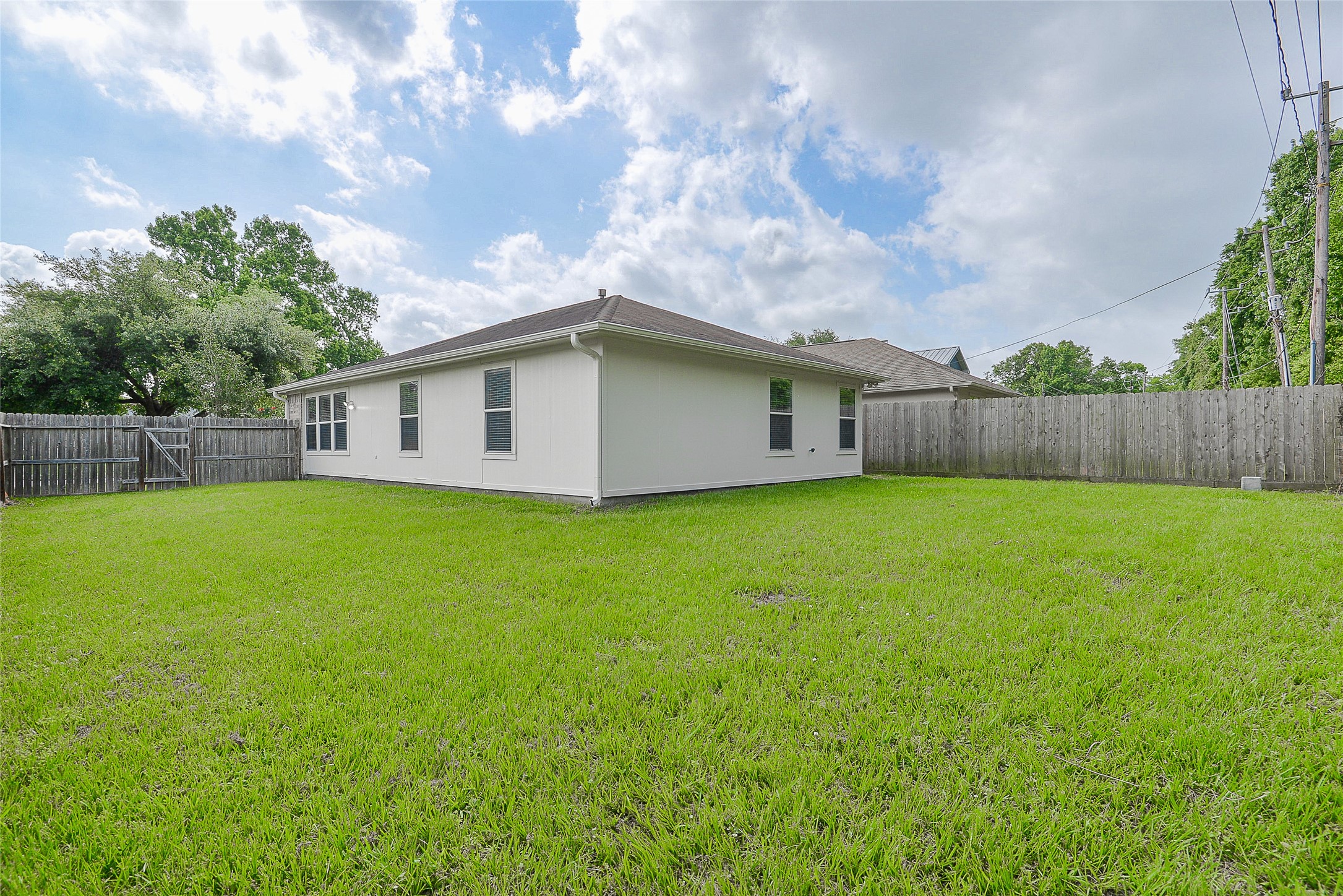 24415 Strong Pine Drive Property Photo 27