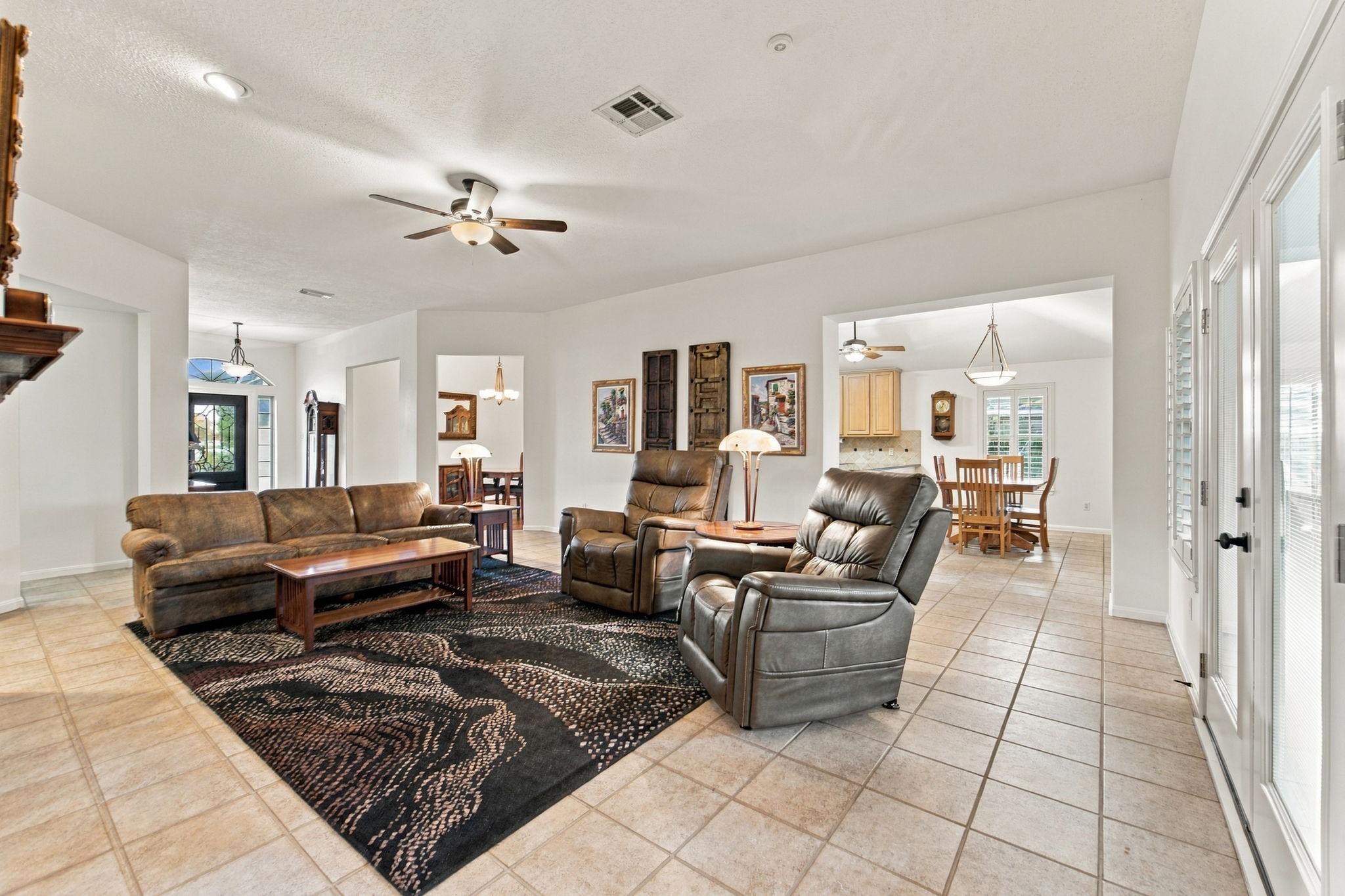 17803 Split Creek Drive Property Photo 3