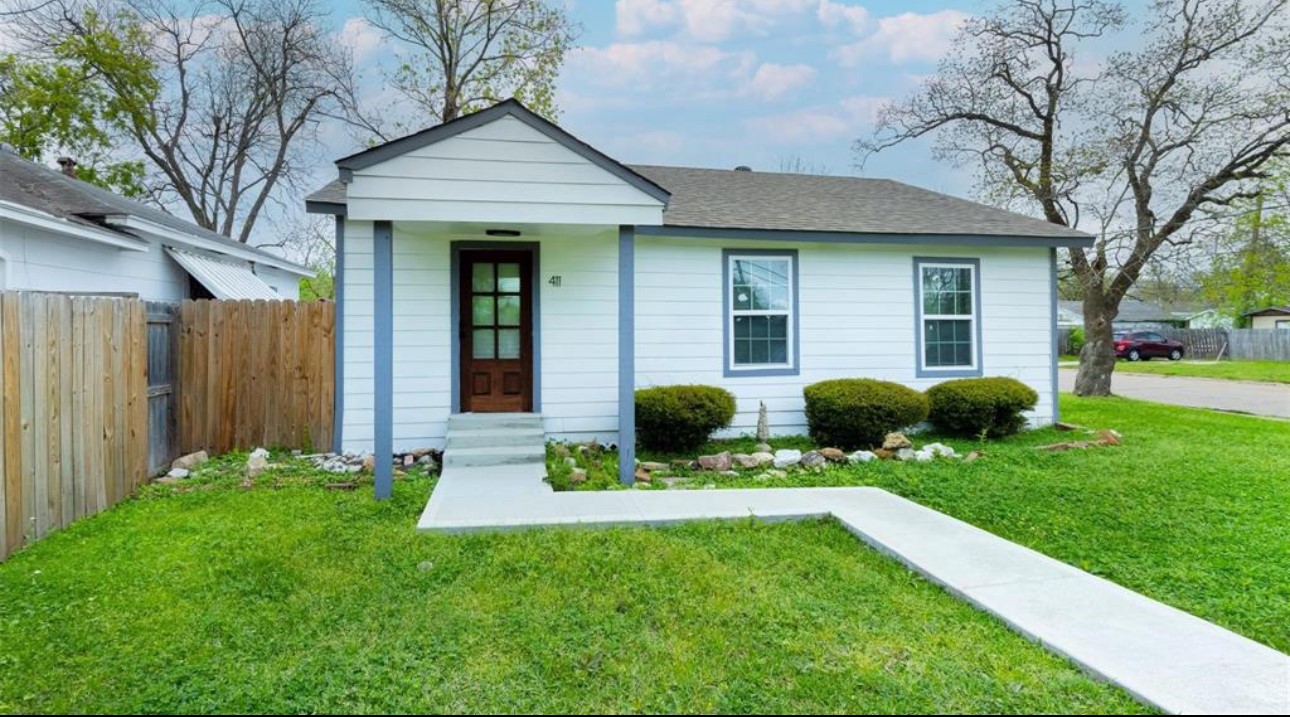 411 Harris Avenue Property Photo 1