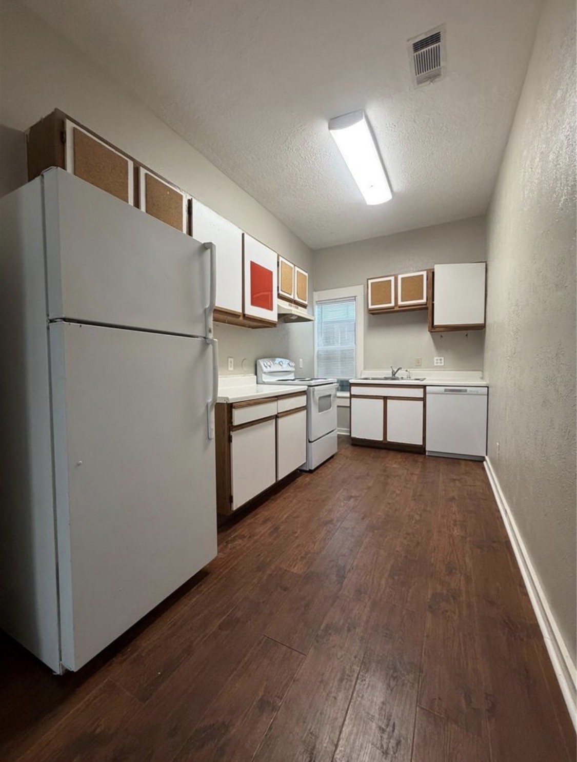 3403 Yupon Street 2 Property Photo 7