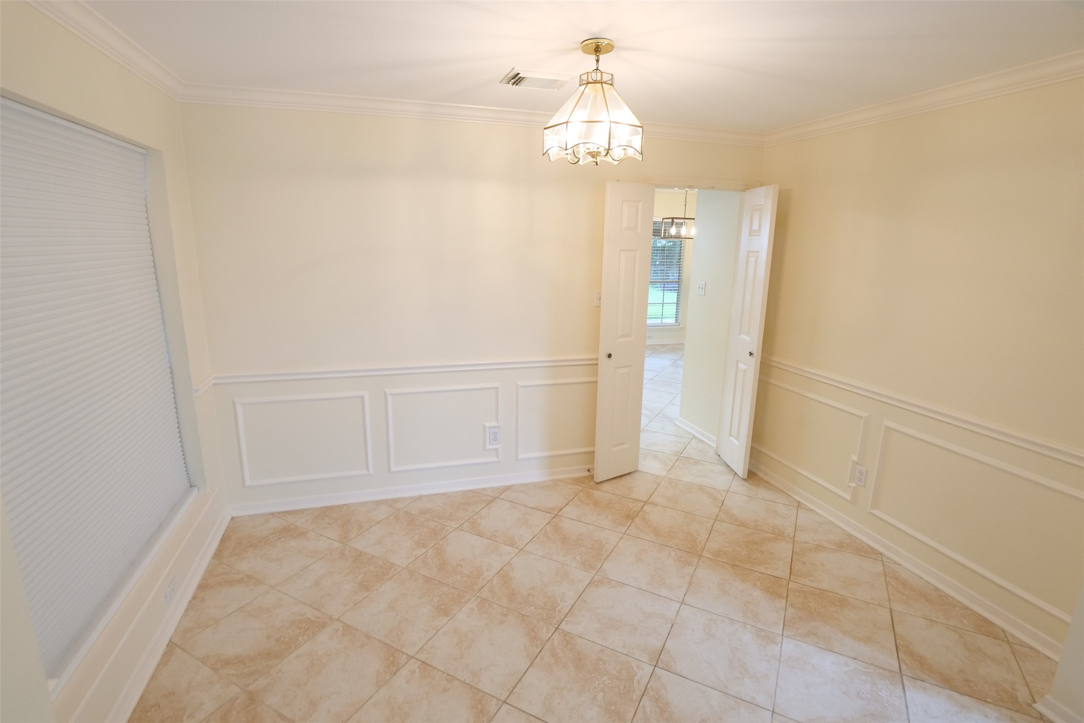 23822 Hopewell Drive Property Photo 6