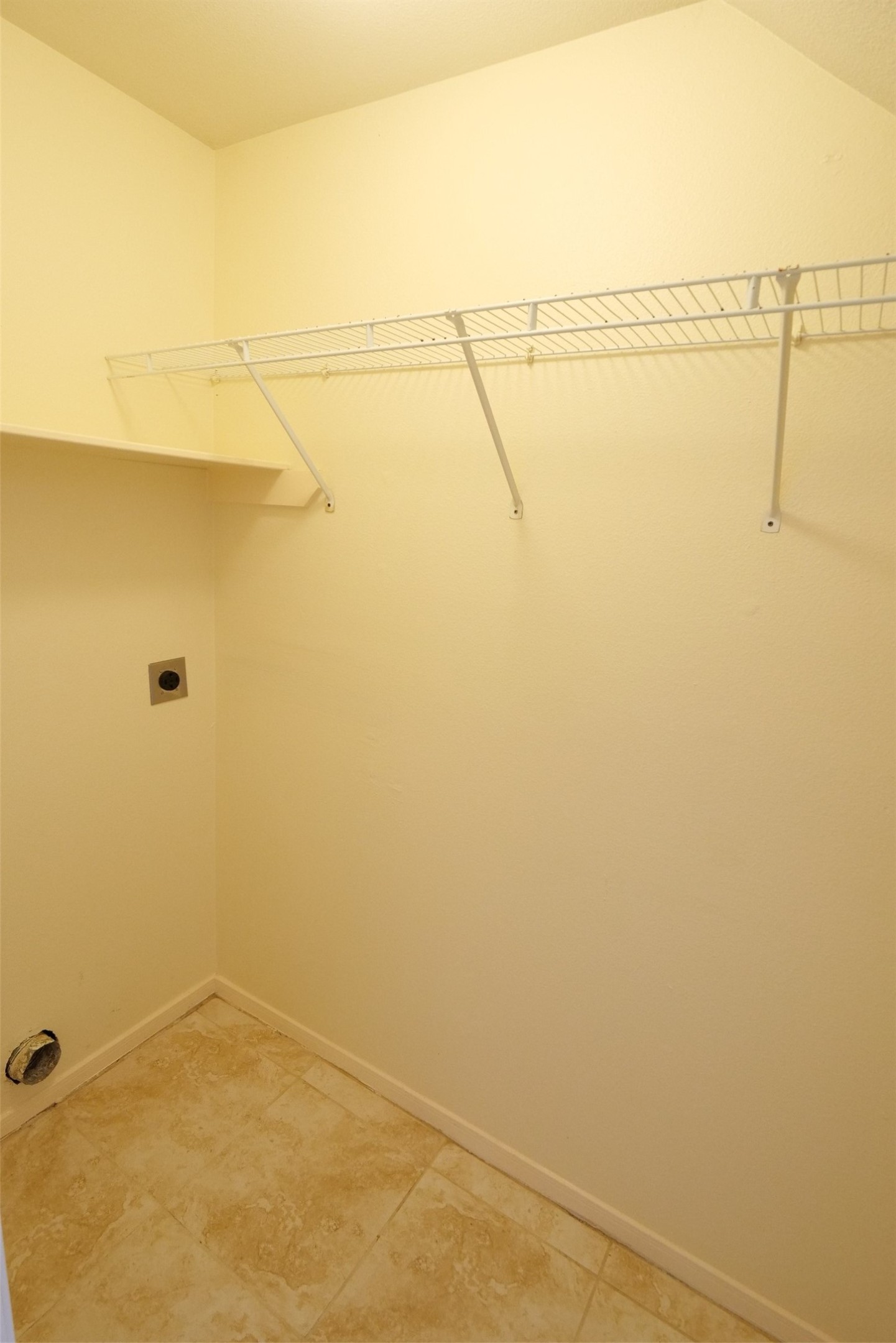 23822 Hopewell Drive Property Photo 17