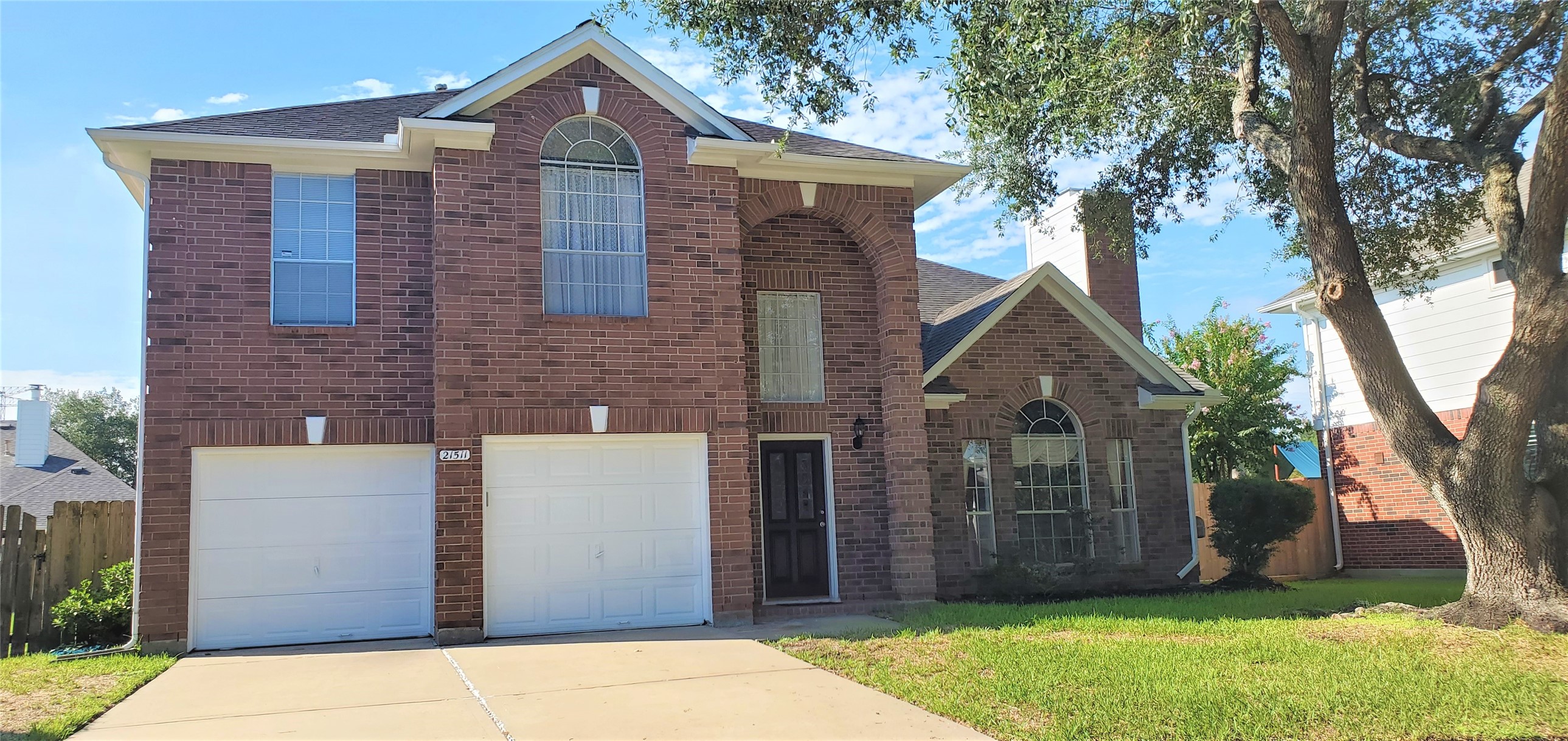 21511 Westcliffe Falls Drive Property Photo 1