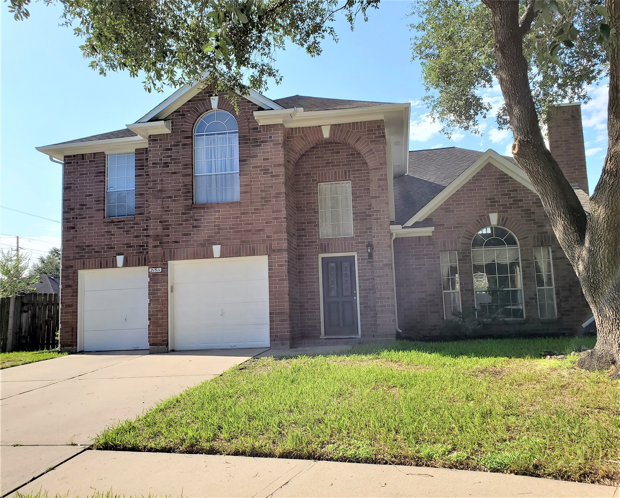 21511 Westcliffe Falls Drive Property Photo 2