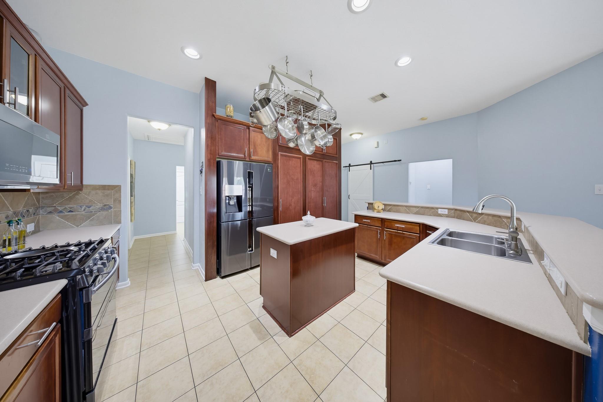 8518 Durango Valley Lane Property Photo 2