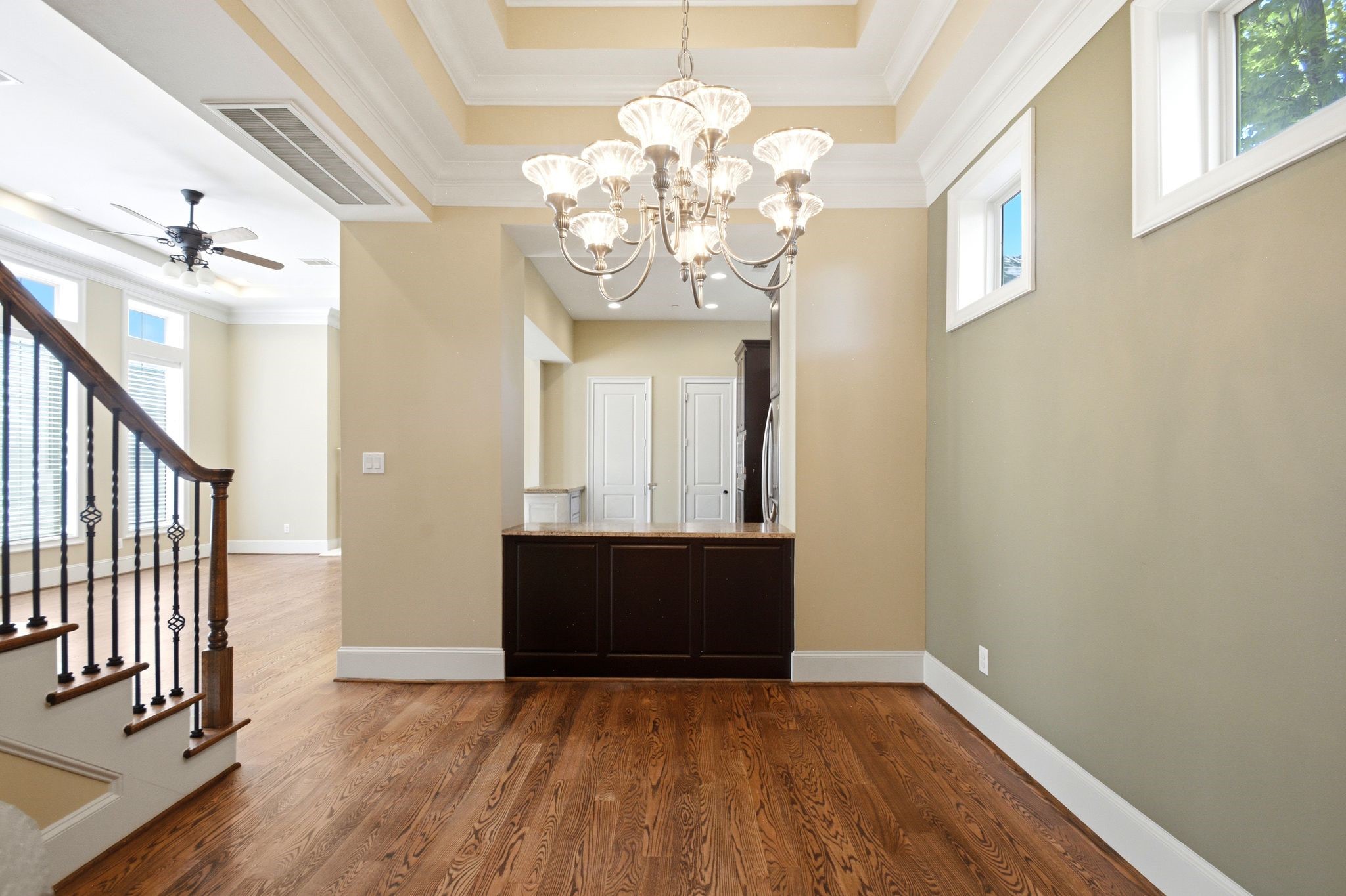 1652 Norfolk Street B Property Photo 25