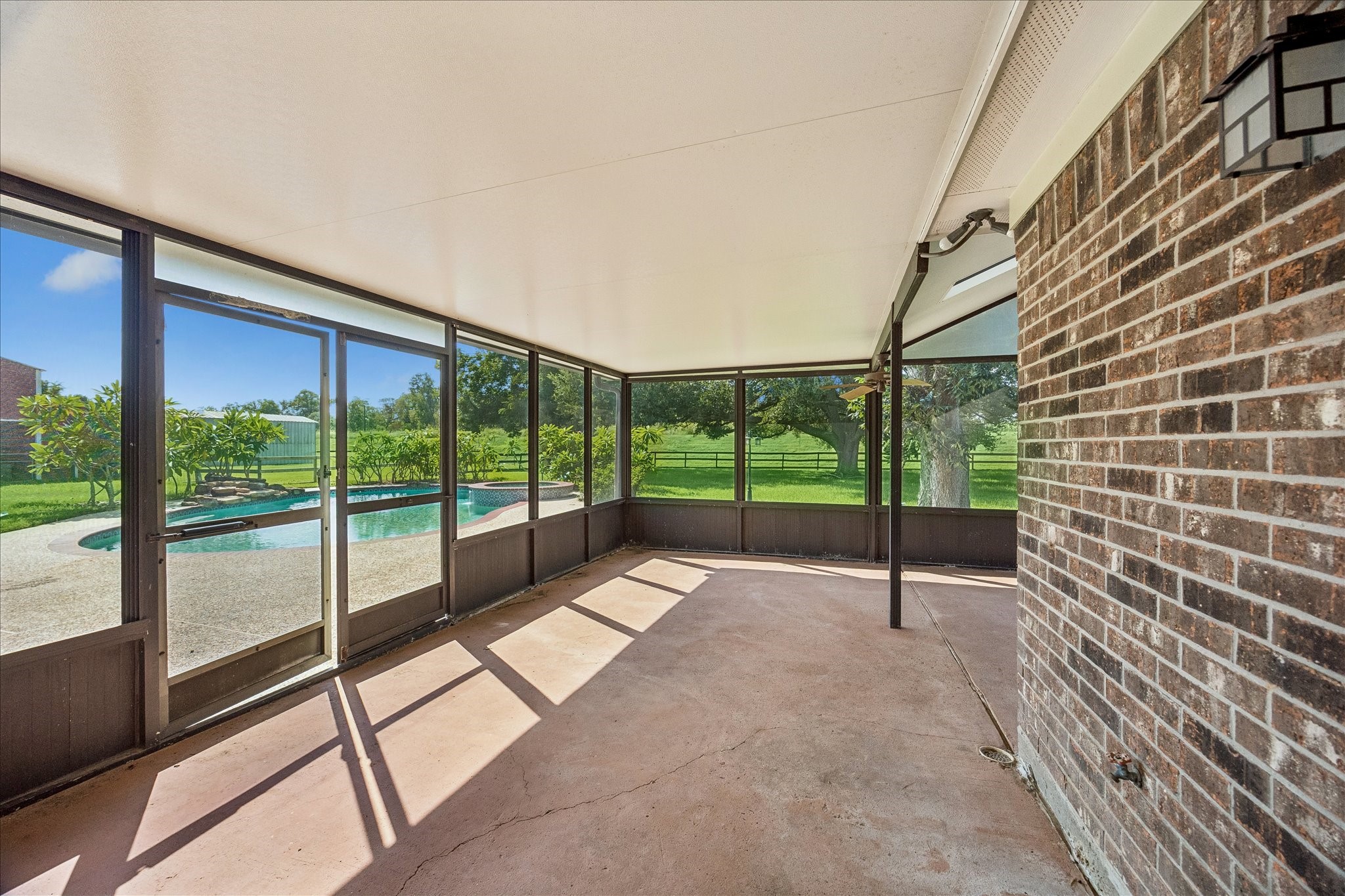 2903 Michael Wayne Road Property Photo 21
