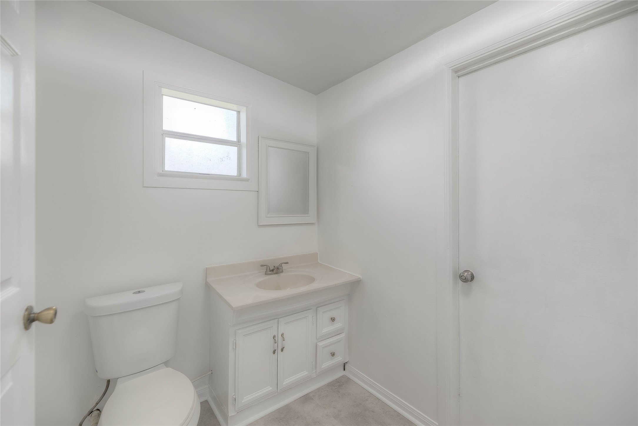 305 Oak Ridge Drive Property Photo 8
