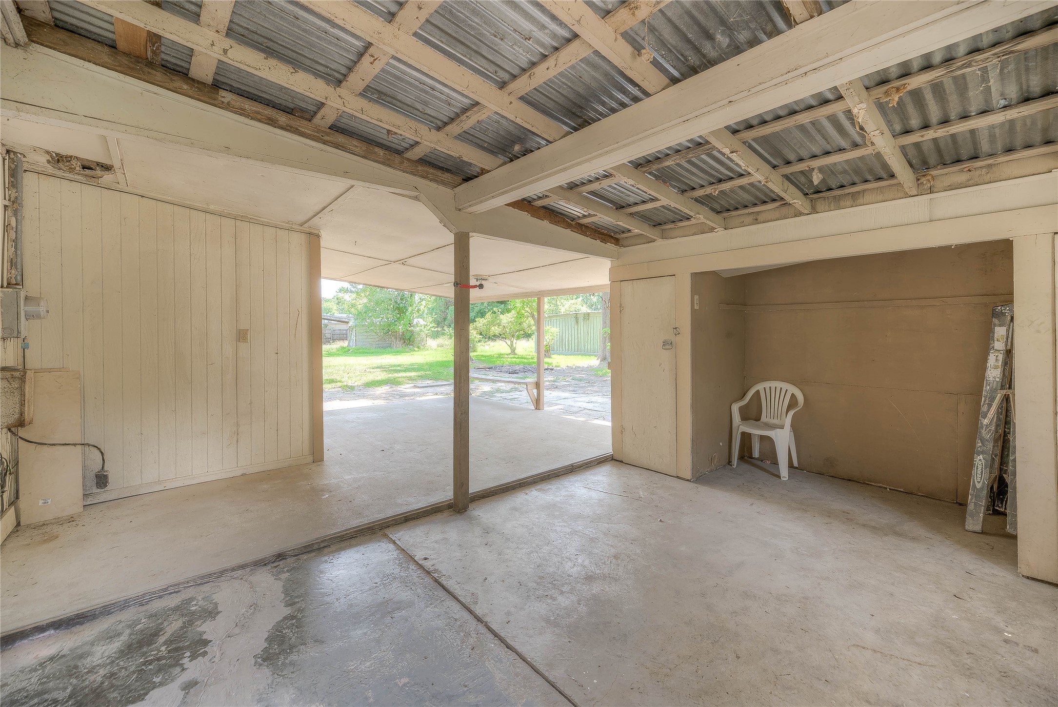 305 Oak Ridge Drive Property Photo 13