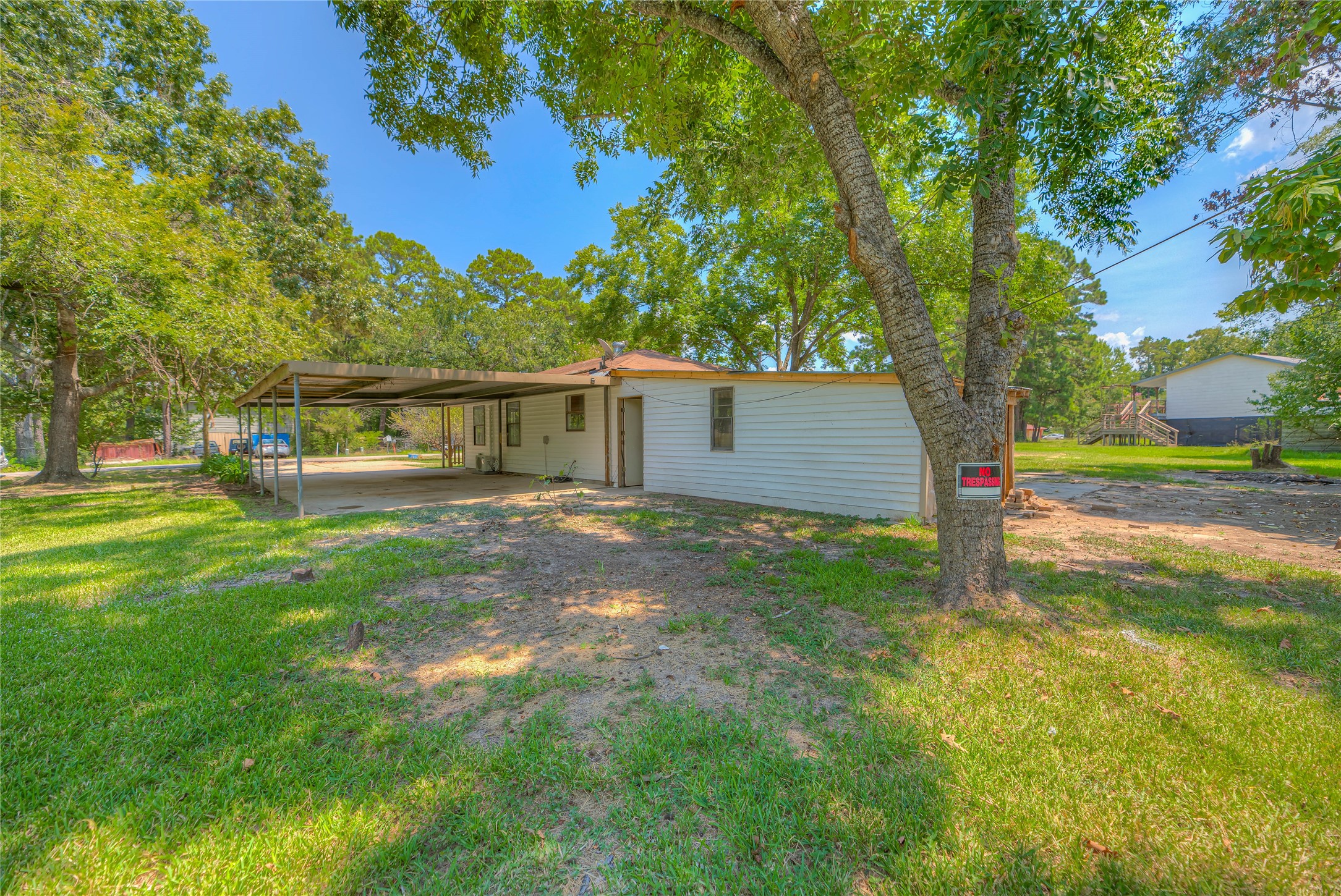 305 Oak Ridge Drive Property Photo 20