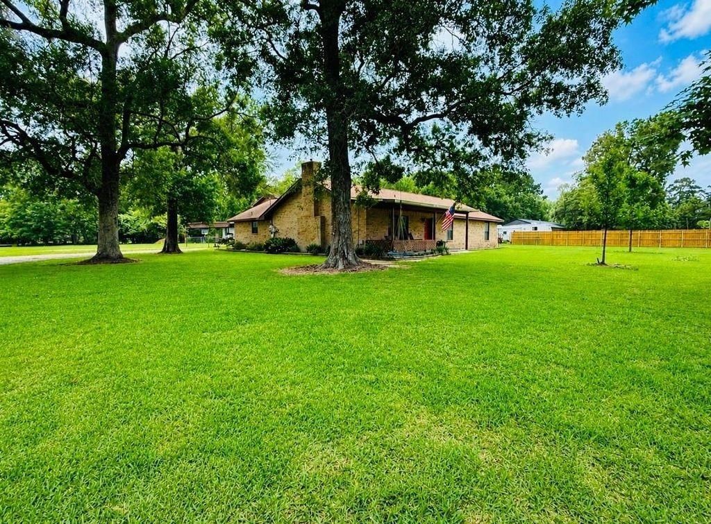 4902 Magnolia Lane Property Photo 2