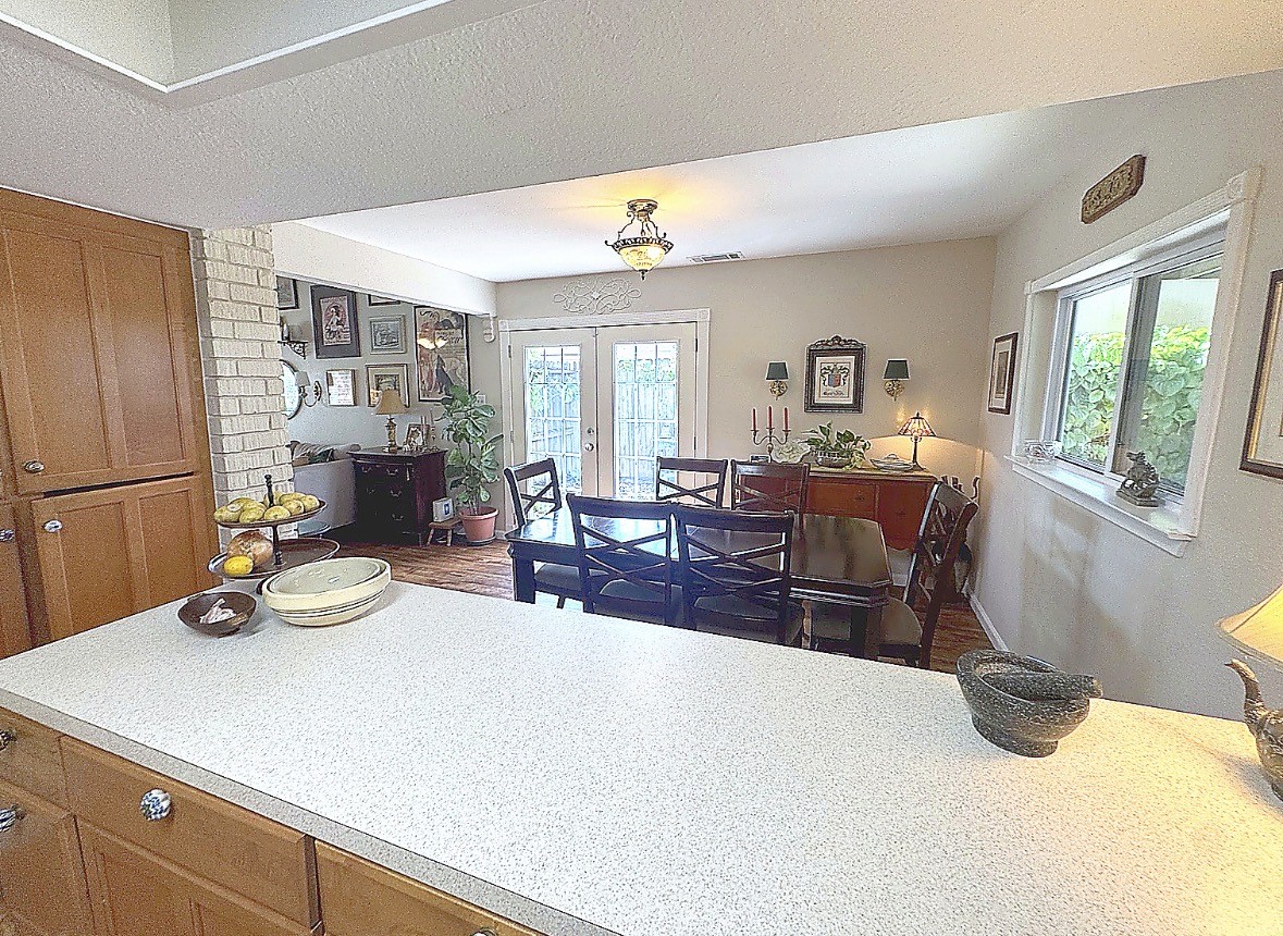 7302 Treewater Drive Property Photo 10